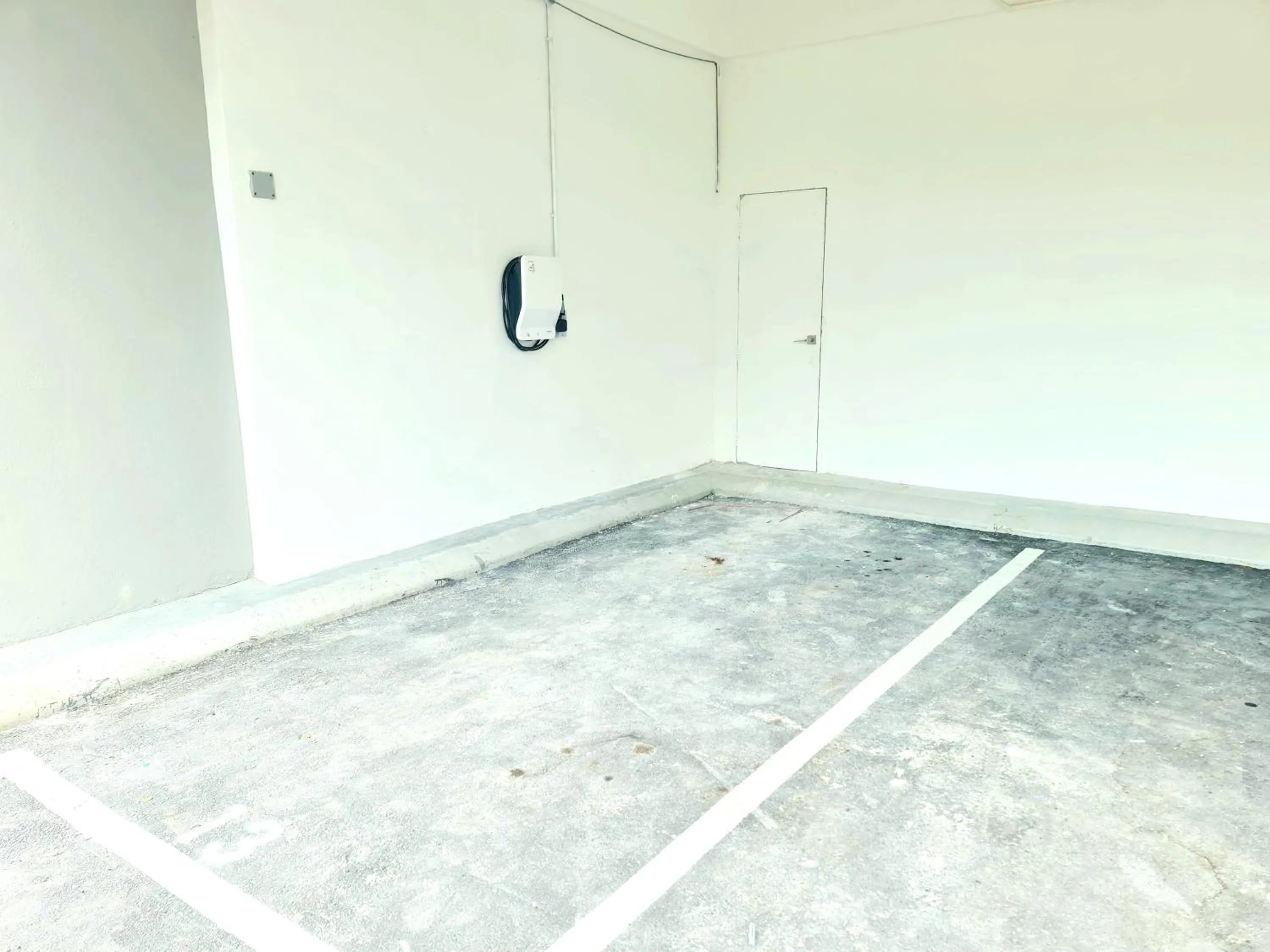 Parking in Beacon Executive Suites