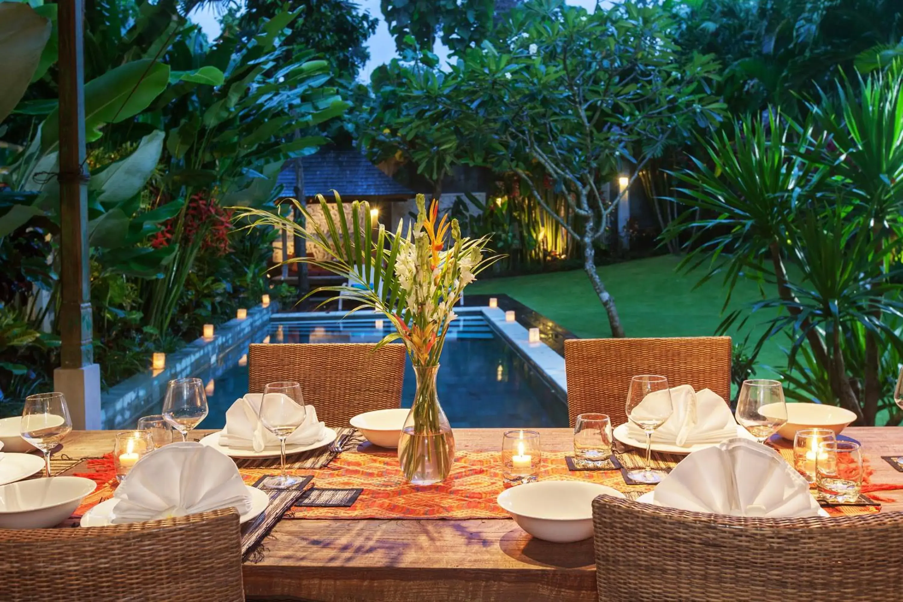 Restaurant/places to eat in Villa Liang by Nagisa Bali Restaurant/places to eat in Villa Liang by Nagisa Bali
