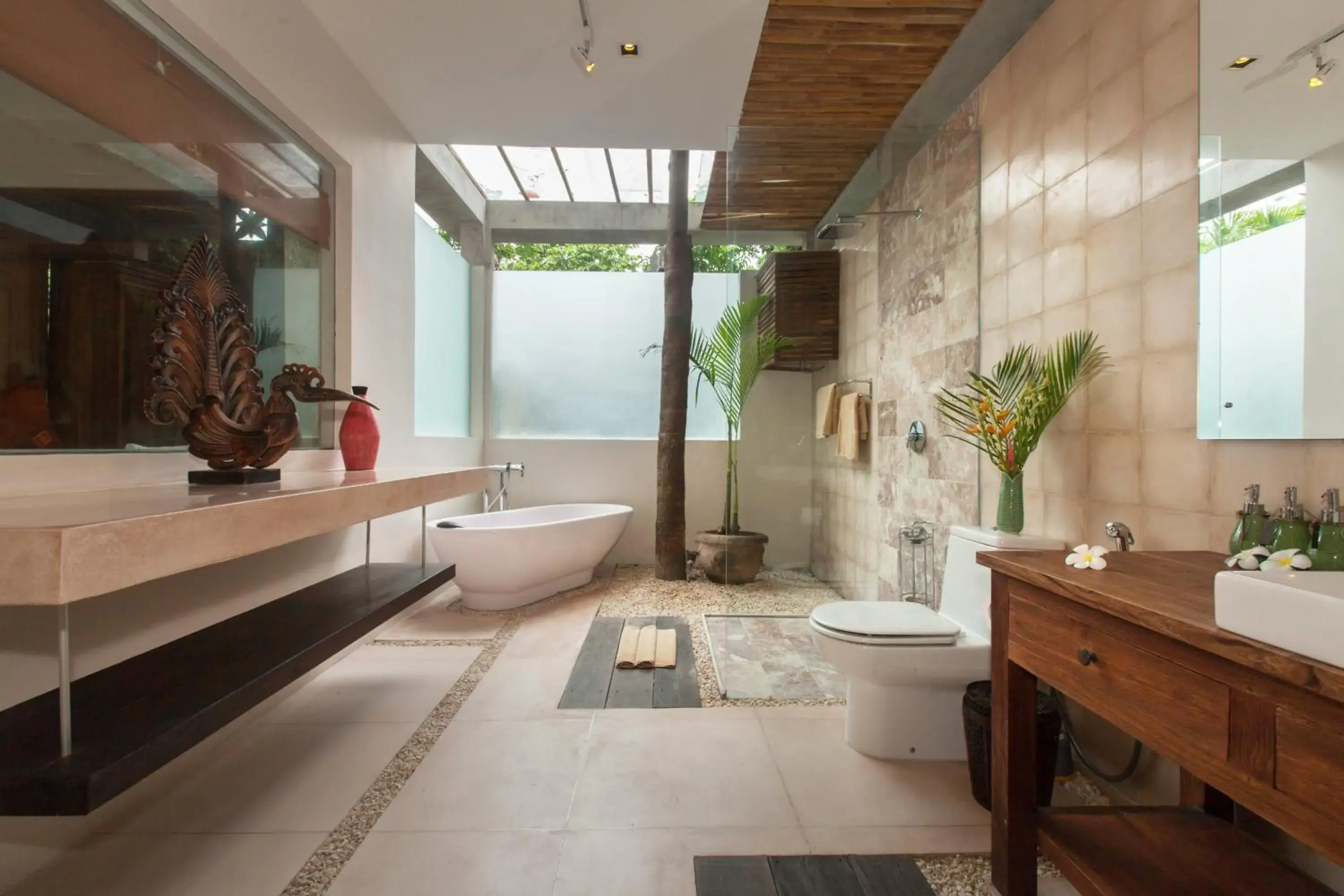 Two-Bedroom Villa in Villa Liang by Nagisa Bali Two-Bedroom Villa in Villa Liang by Nagisa Bali