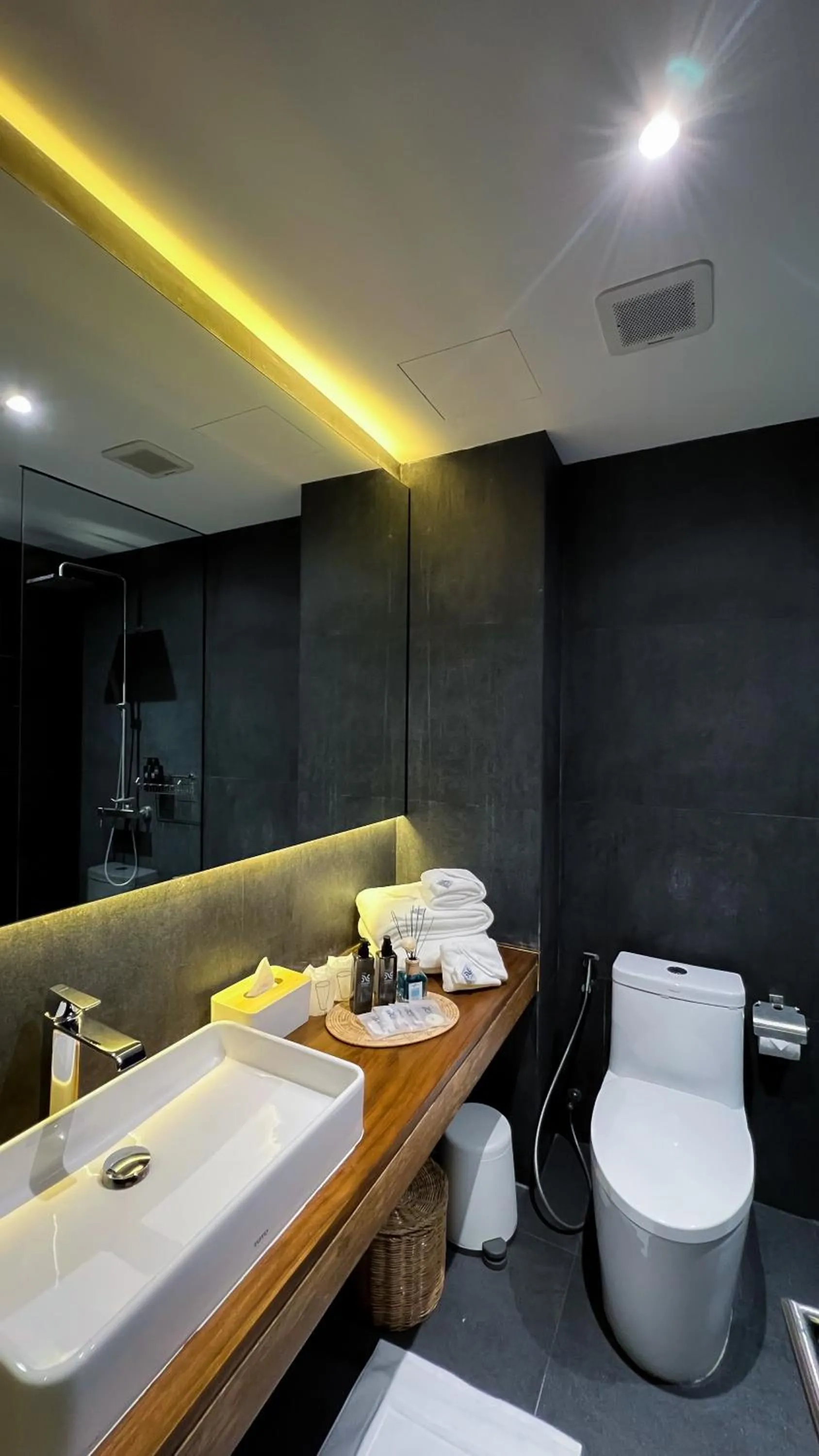 Bathroom in The Nhorm Hotel Ratchada