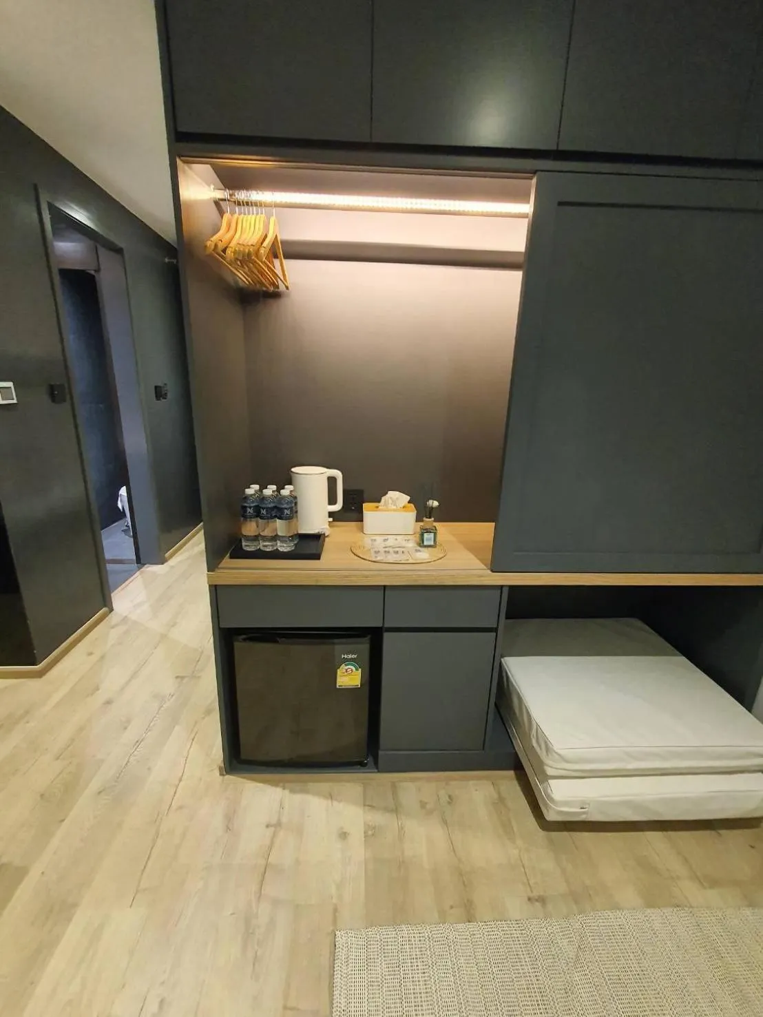 Photo of the whole room in The Nhorm Hotel Ratchada