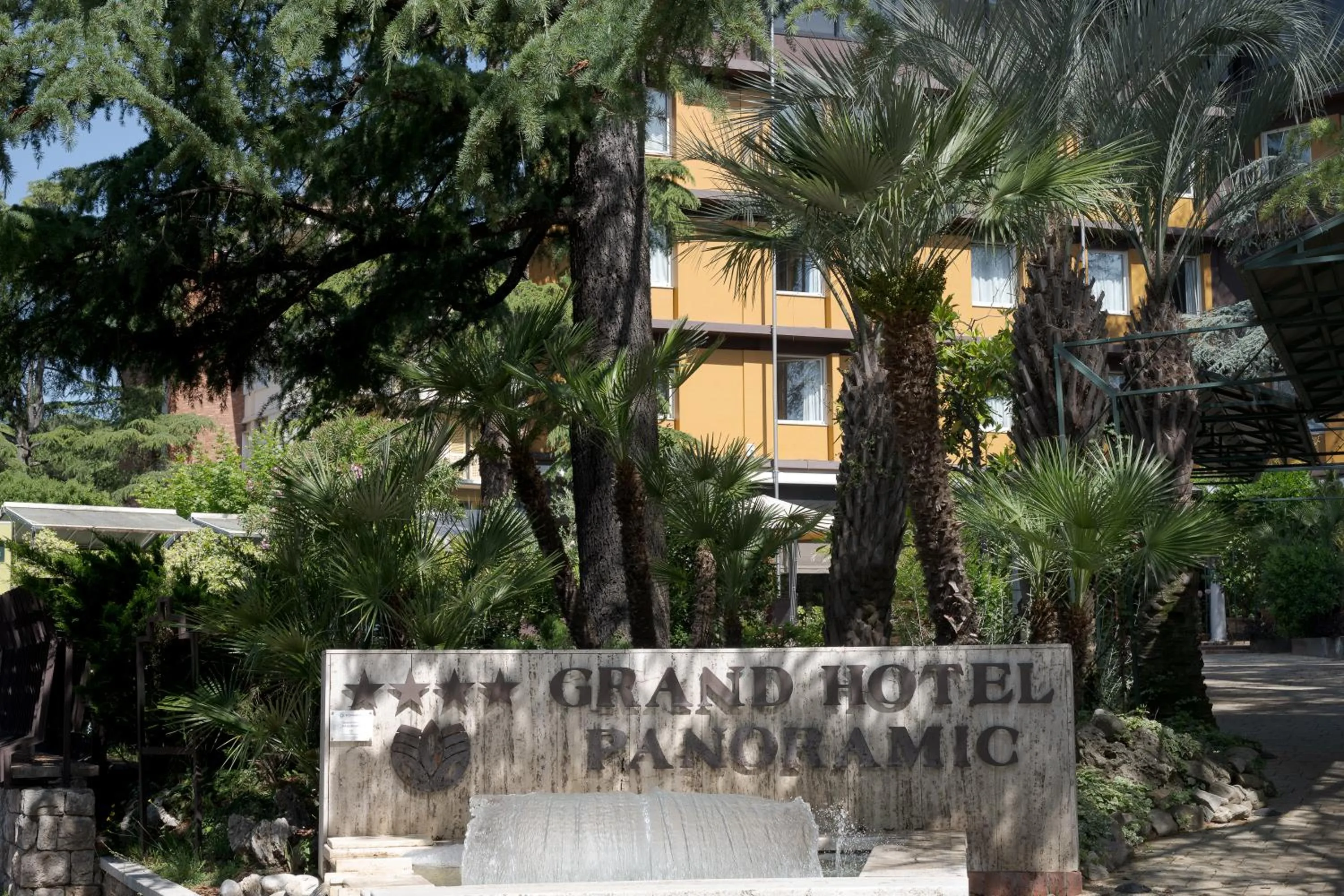 Property building in Grand Hotel Panoramic