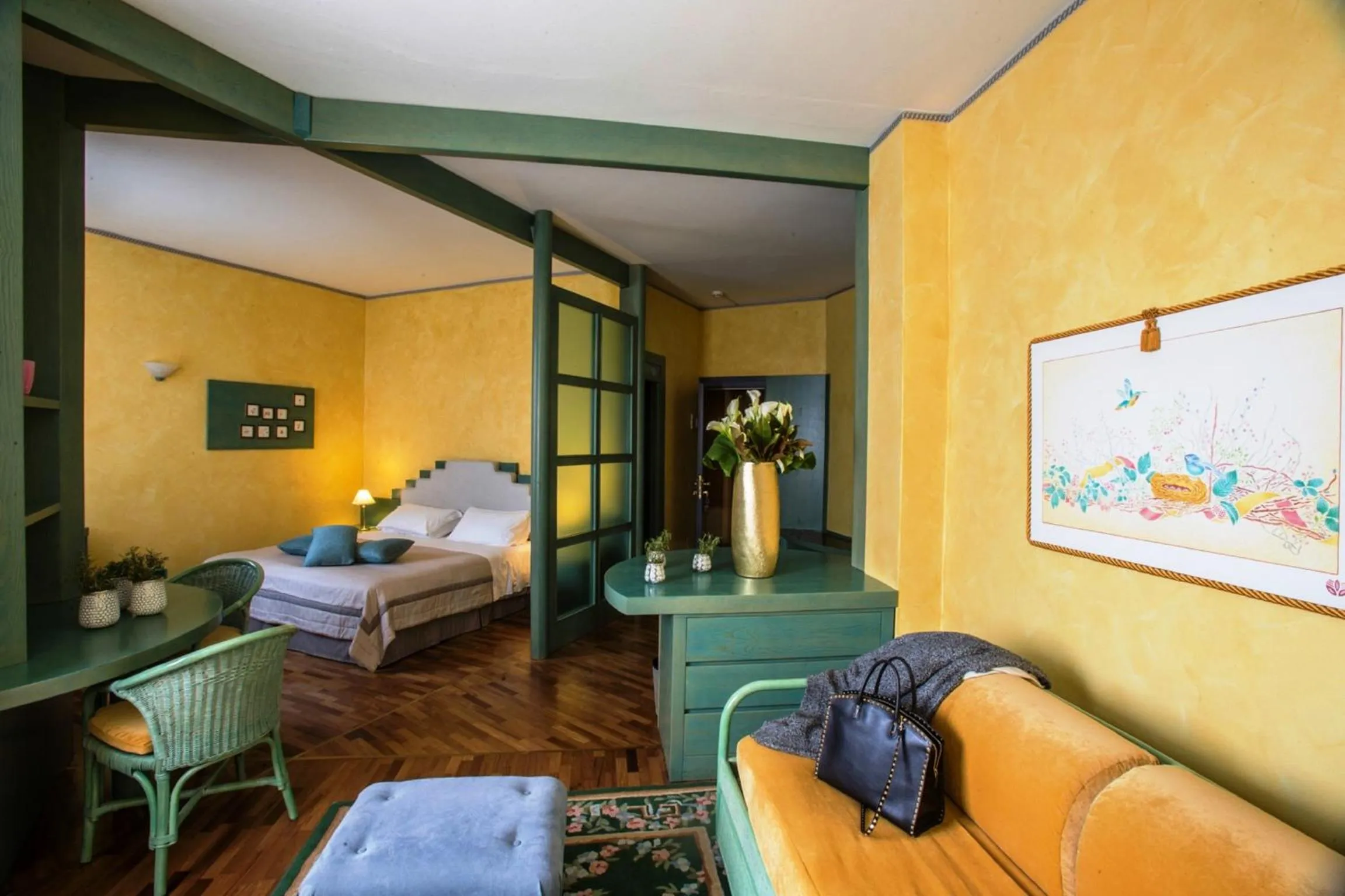 Shower in Grand Hotel Panoramic