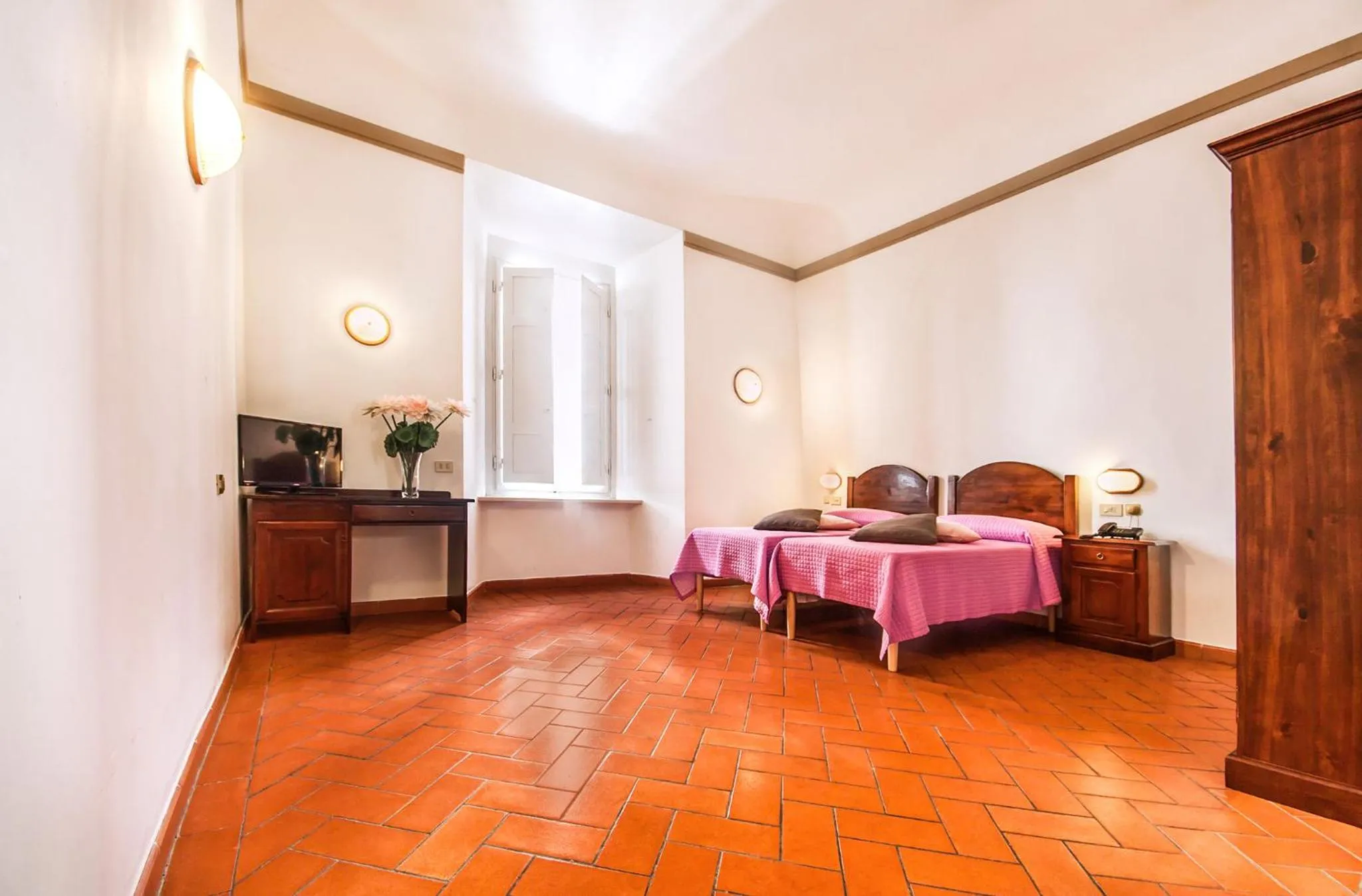 Photo of the whole room, Bed in Hotel Costantini