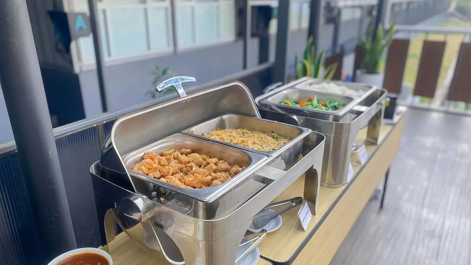 Restaurant/places to eat in My Dormy Hostel UMM Restaurant/places to eat in My Dormy Hostel UMM