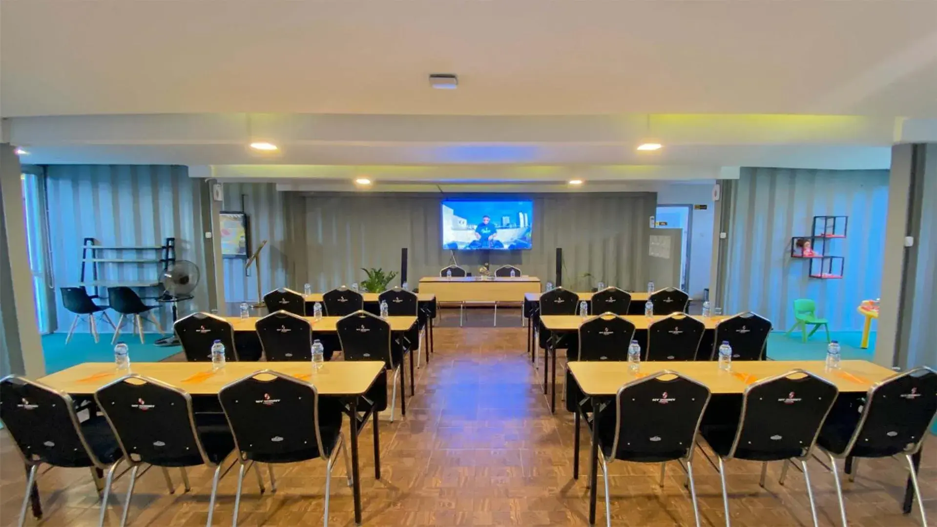 Property building in My Dormy Hostel UMM Property building in My Dormy Hostel UMM