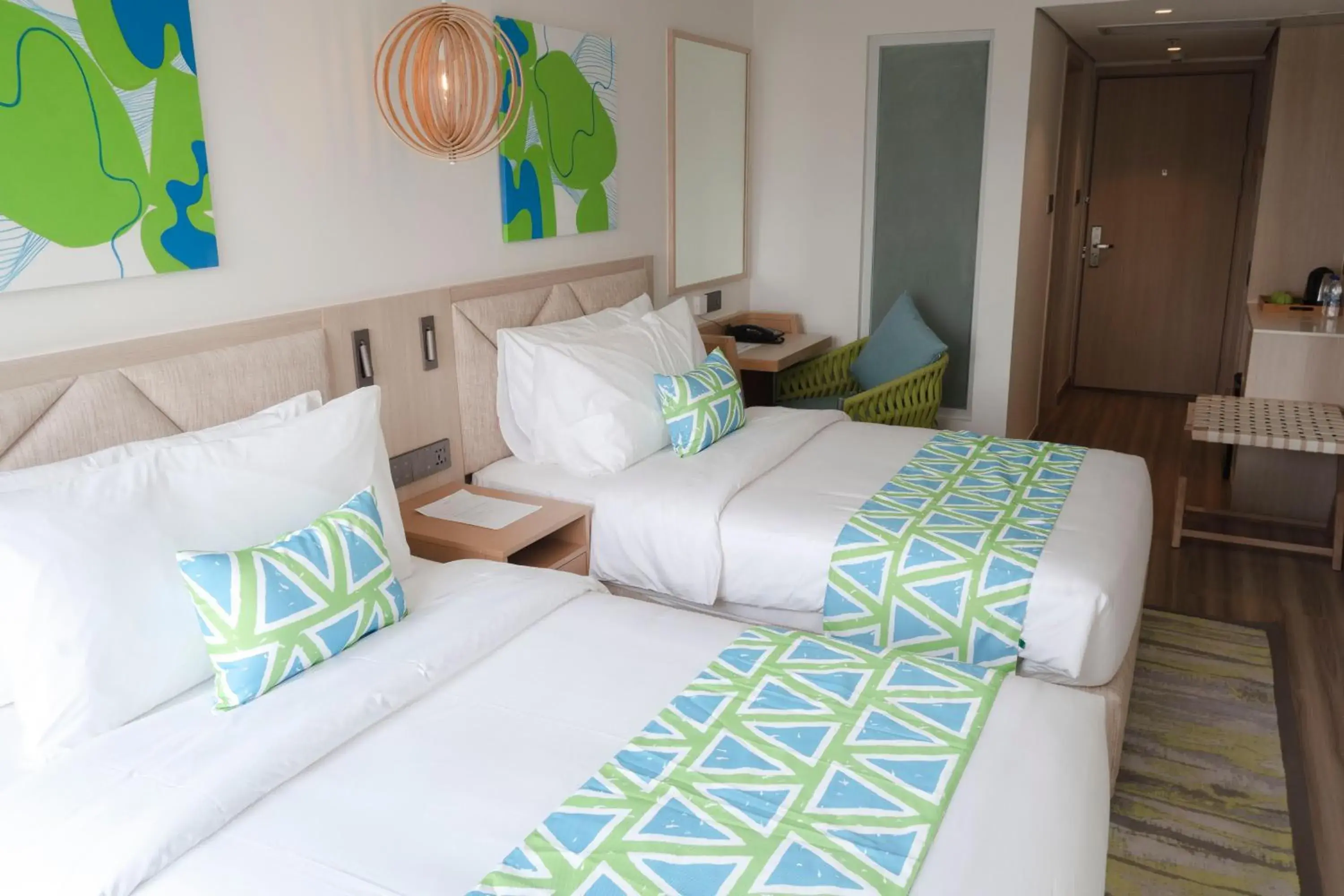 Bedroom, Bed in Lime Resort Manila Bedroom, Bed in Lime Resort Manila