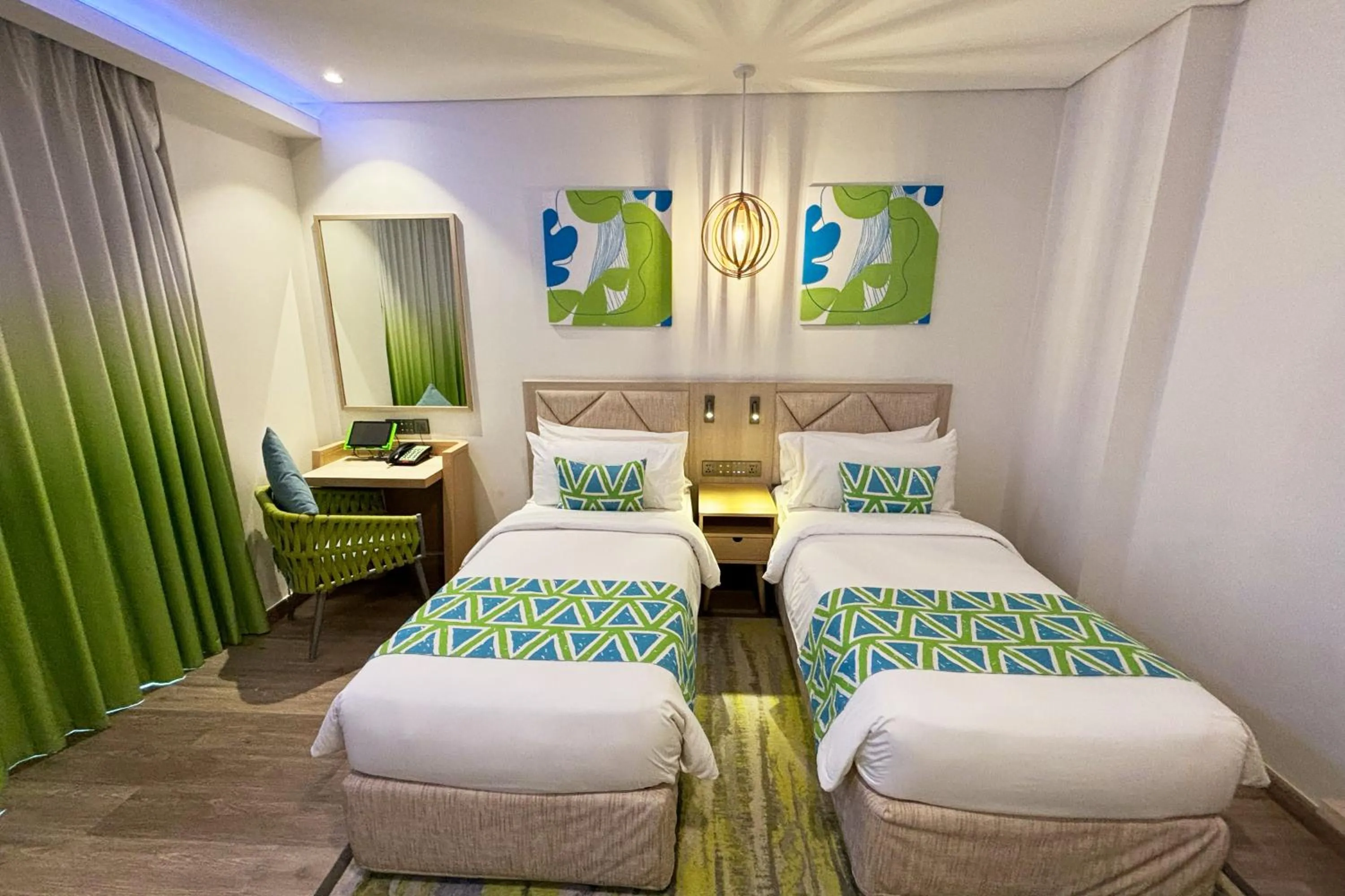 Bed in Lime Resort Manila