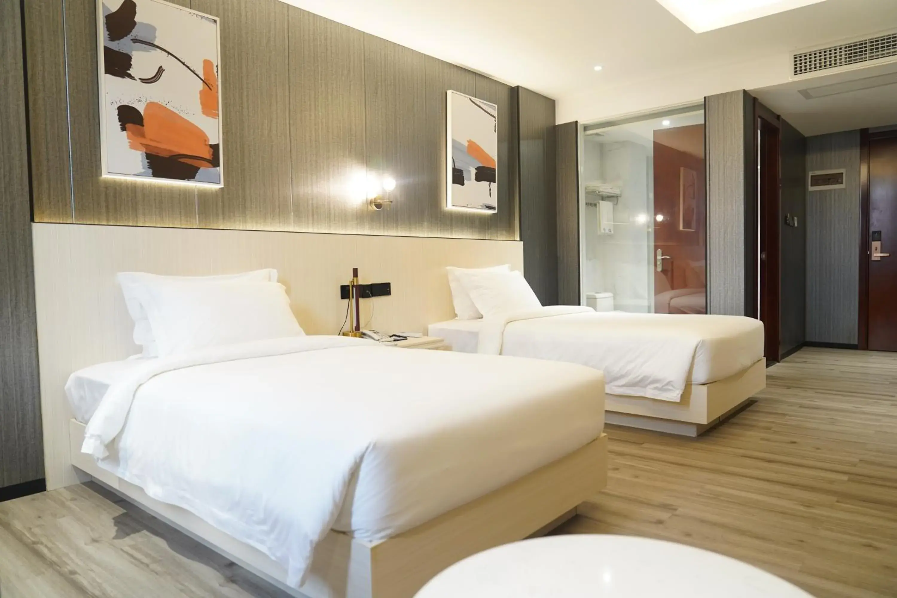 Photo of the whole room, Bed in Joy Hotel Photo of the whole room, Bed in Joy Hotel