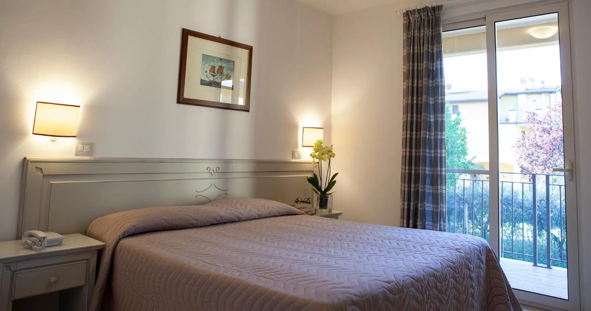 Bed in Parkhotel Montigeto