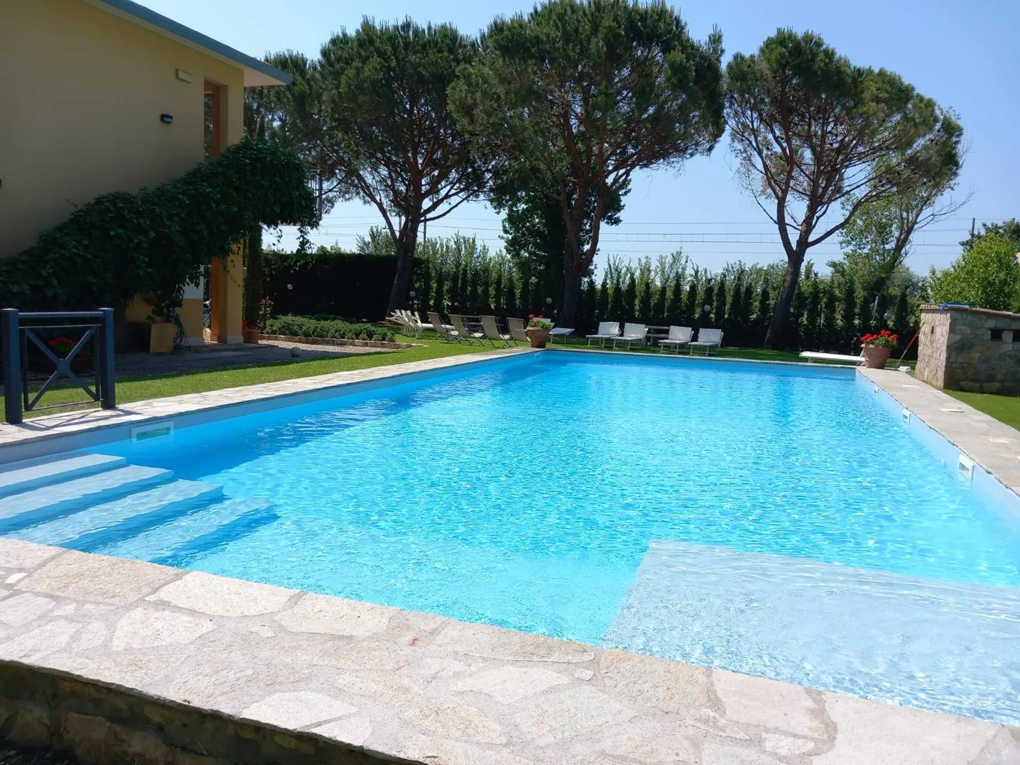 Swimming pool in Parkhotel Montigeto