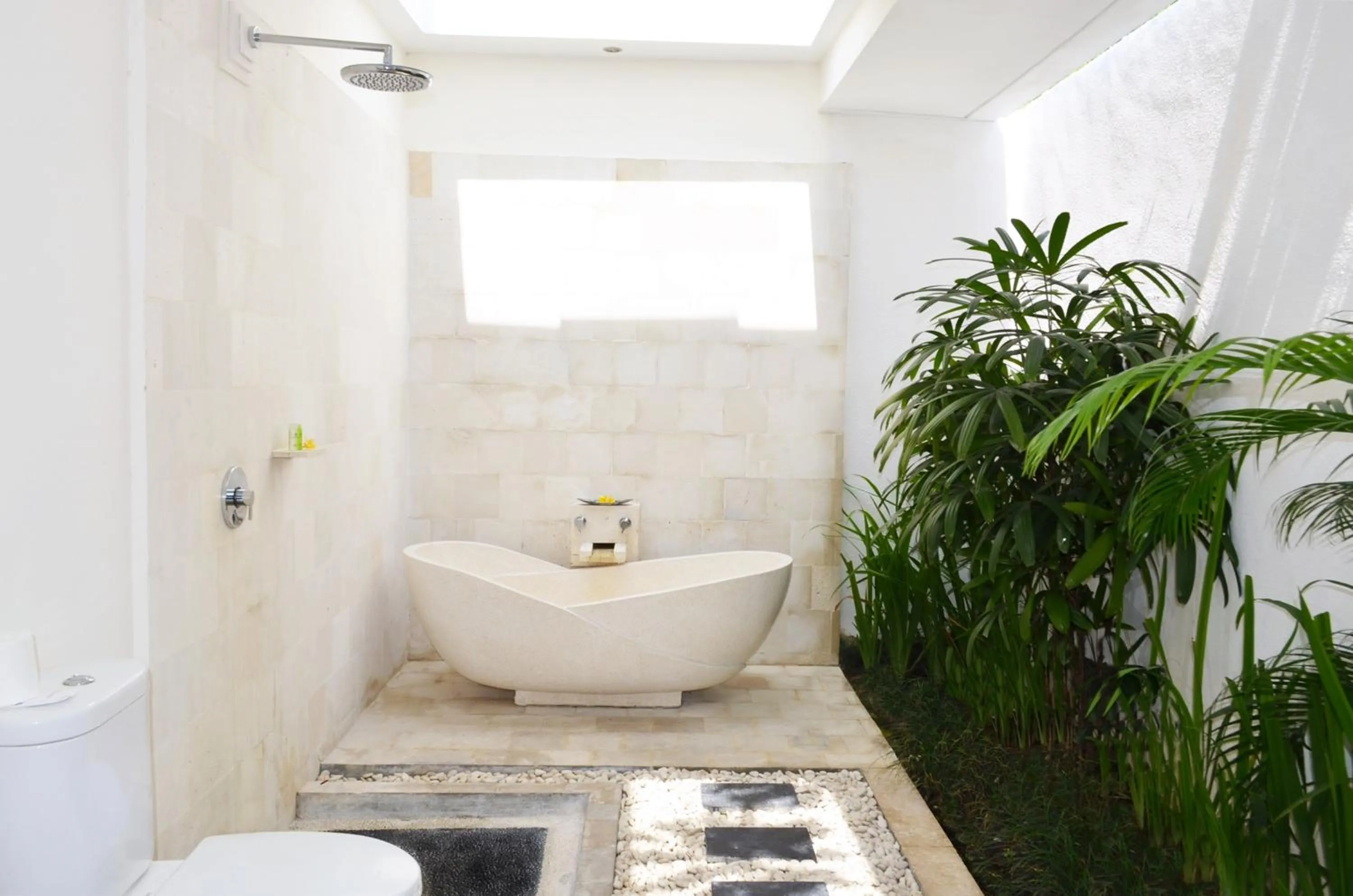 Shower in Jas Green Villas and Spa