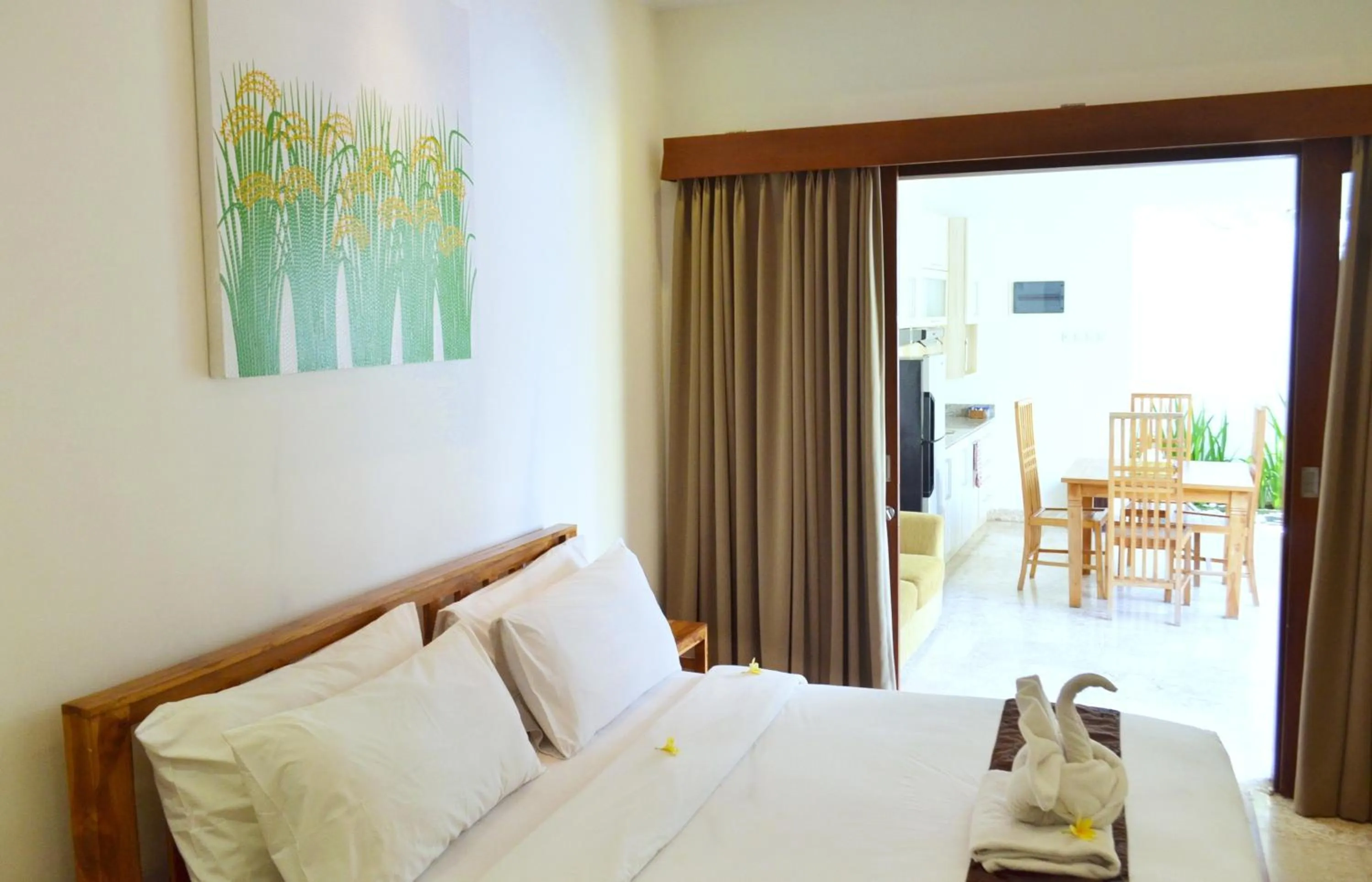 Coffee/tea facilities, Bed in Jas Green Villas and Spa