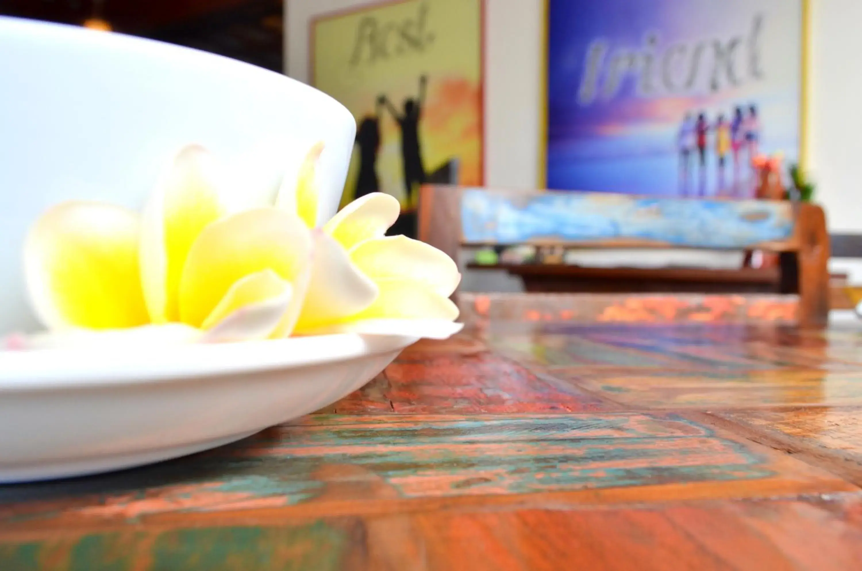 Restaurant/places to eat in Jas Green Villas and Spa Restaurant/places to eat in Jas Green Villas and Spa