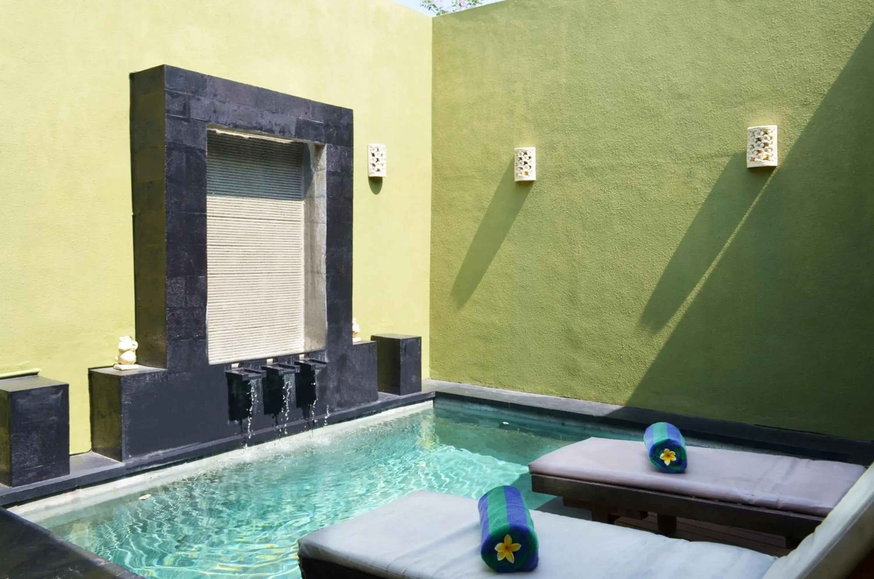 Swimming pool in Jas Green Villas and Spa Swimming pool in Jas Green Villas and Spa