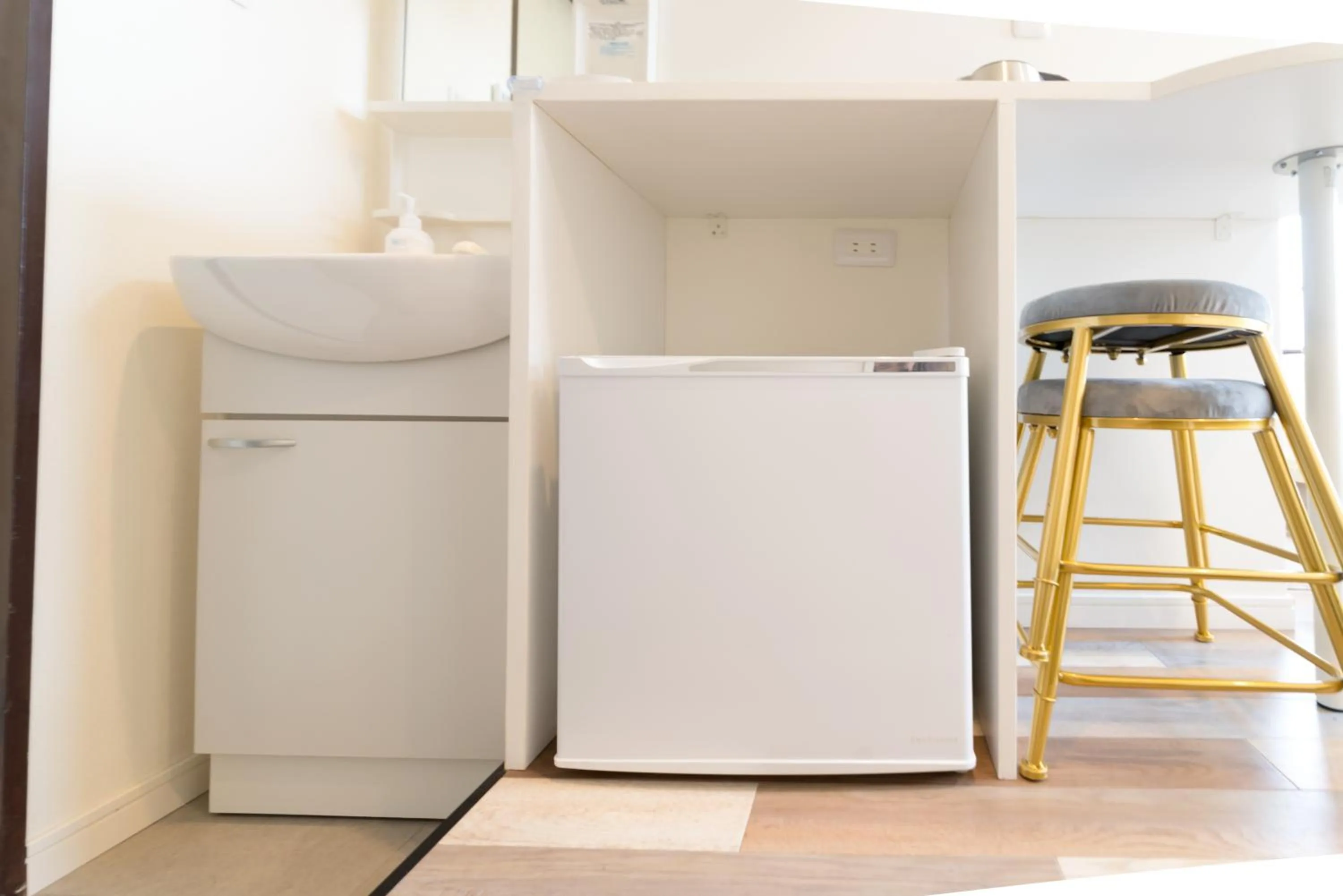 High Five Guest House