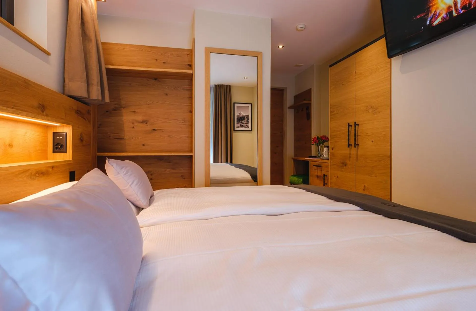 Photo of the whole room, Bed in Hotel Tannenhof