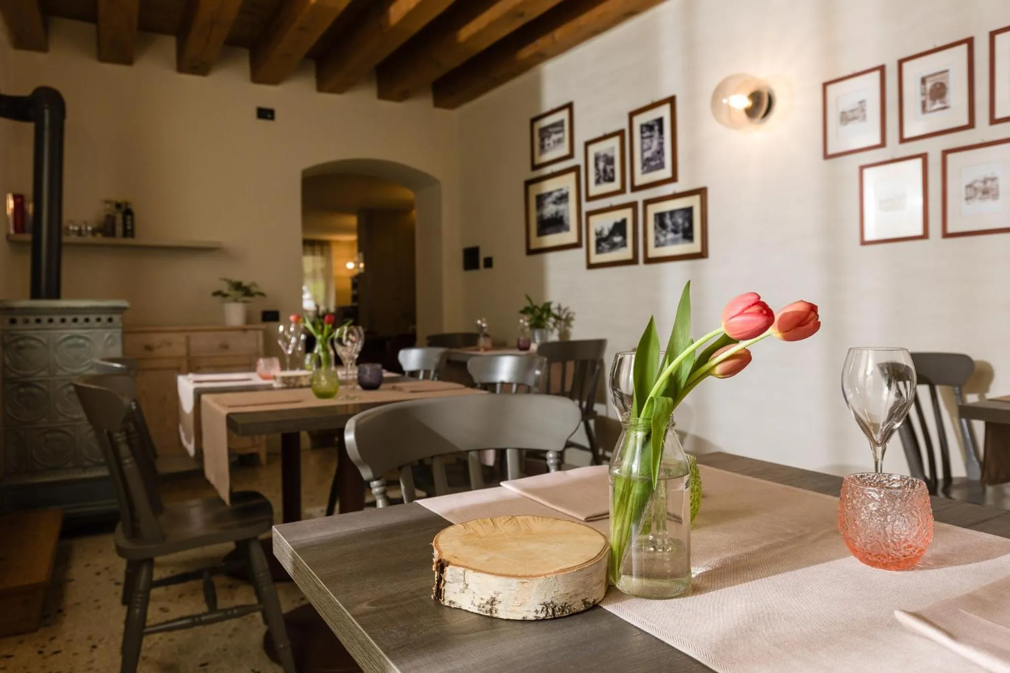 Restaurant/places to eat in Contra' Contarini