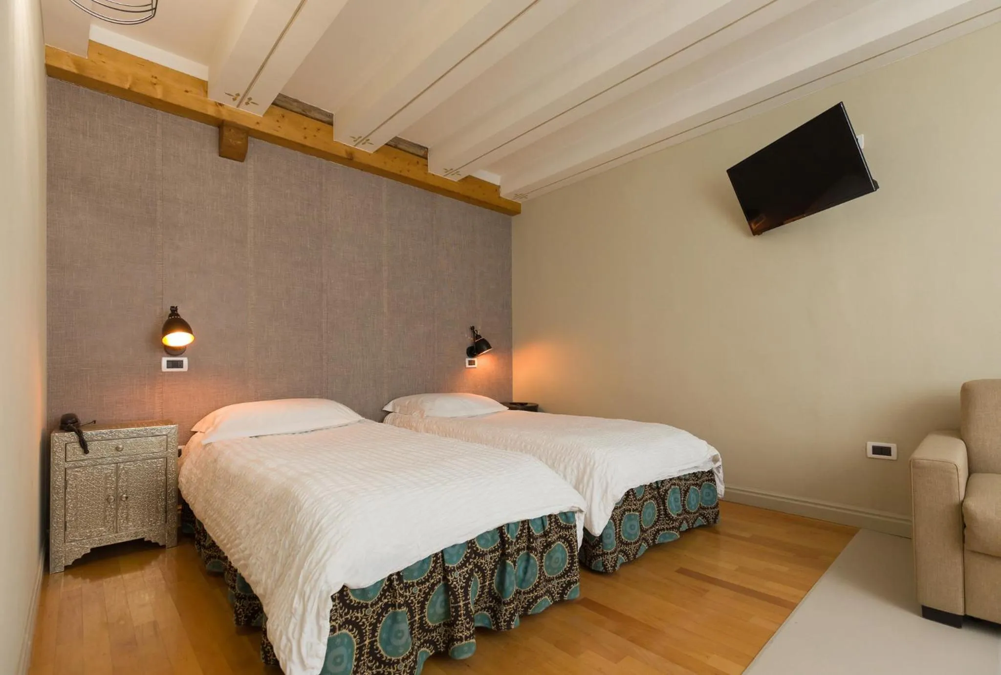 Photo of the whole room, Bed in Contra' Contarini