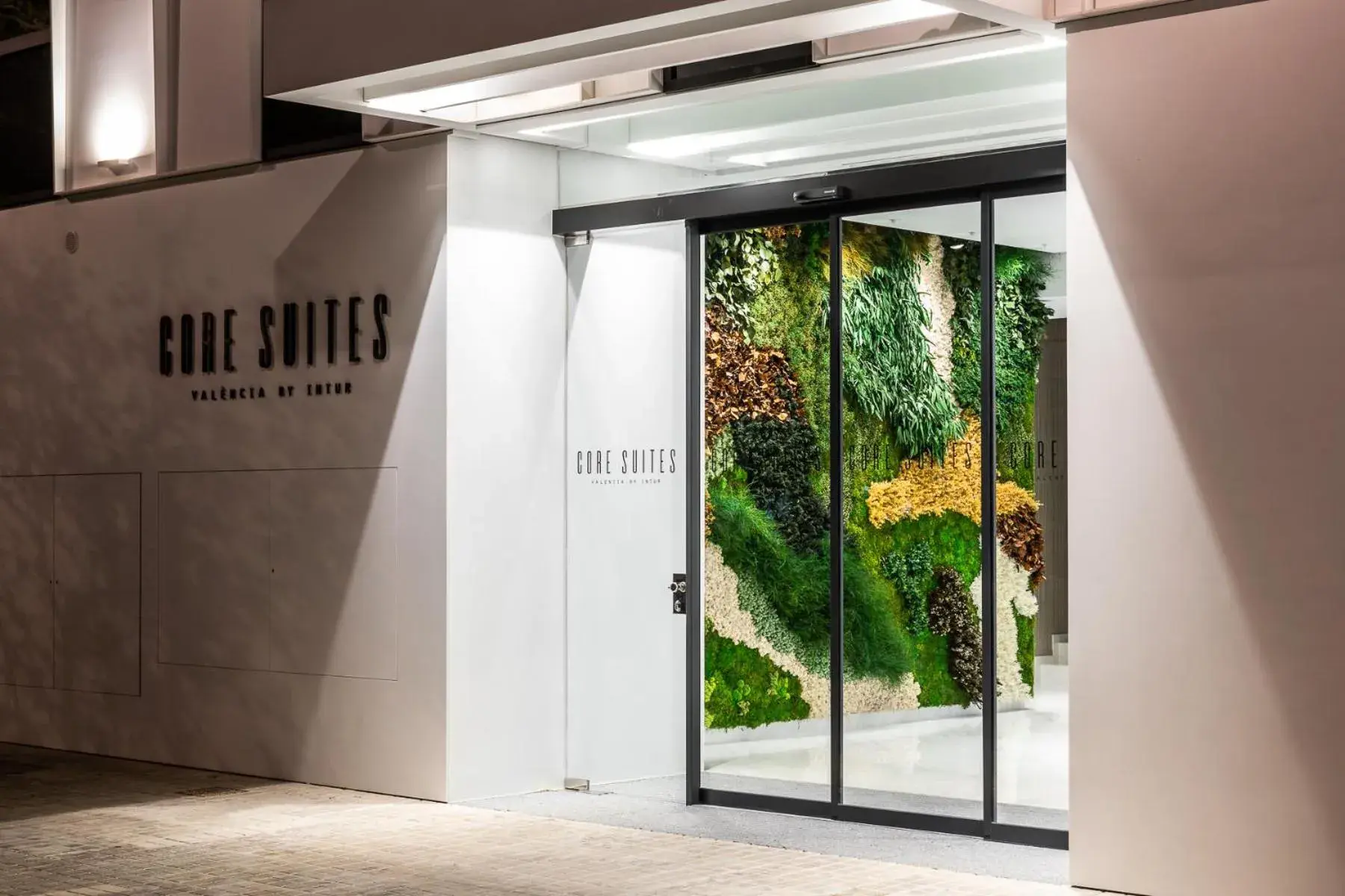 Facade/entrance in Apartamentos Core Suites Valencia Facade/entrance in Apartamentos Core Suites Valencia