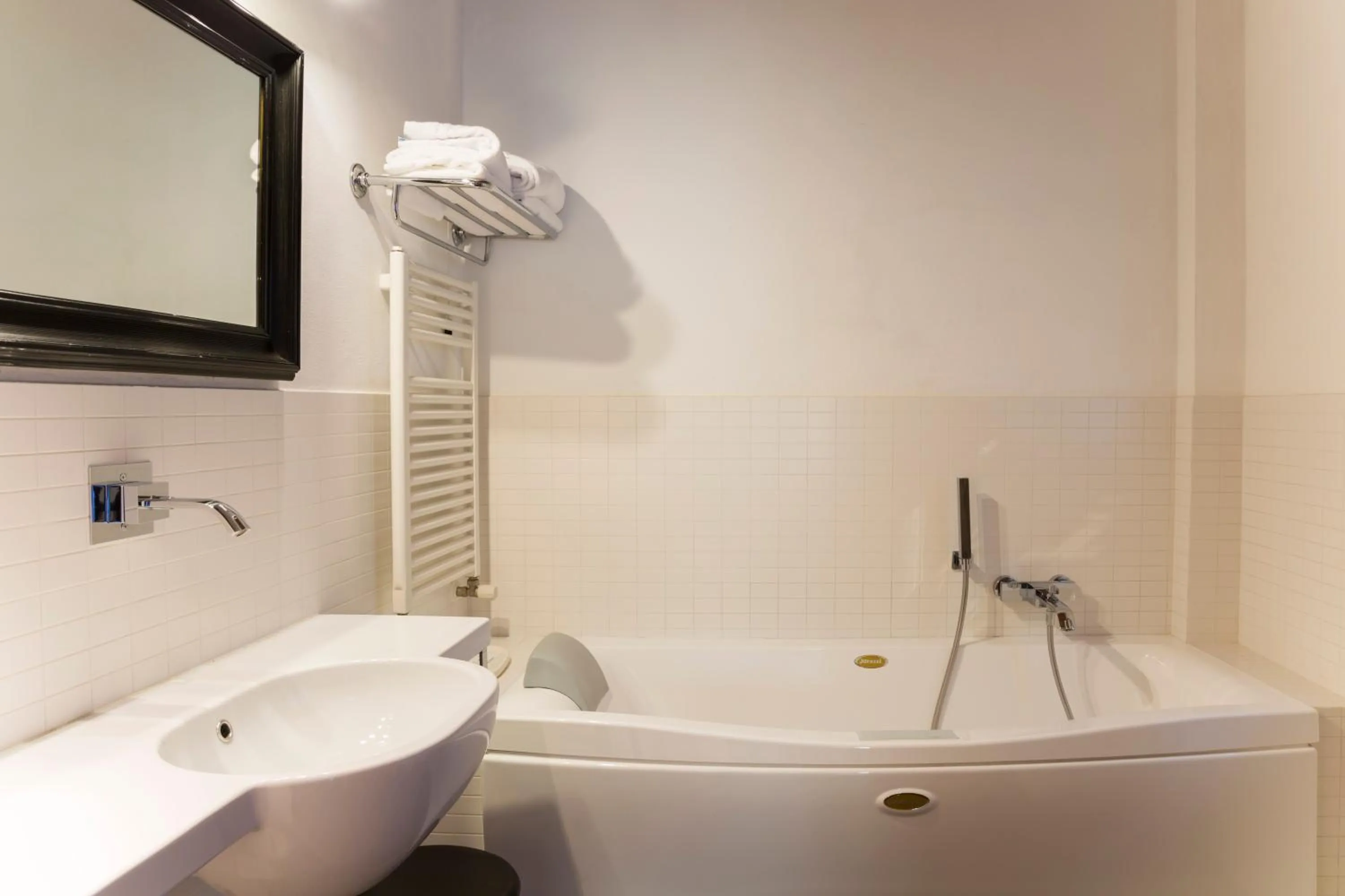 Hot Tub in Fattoria Il Milione Agriturismo