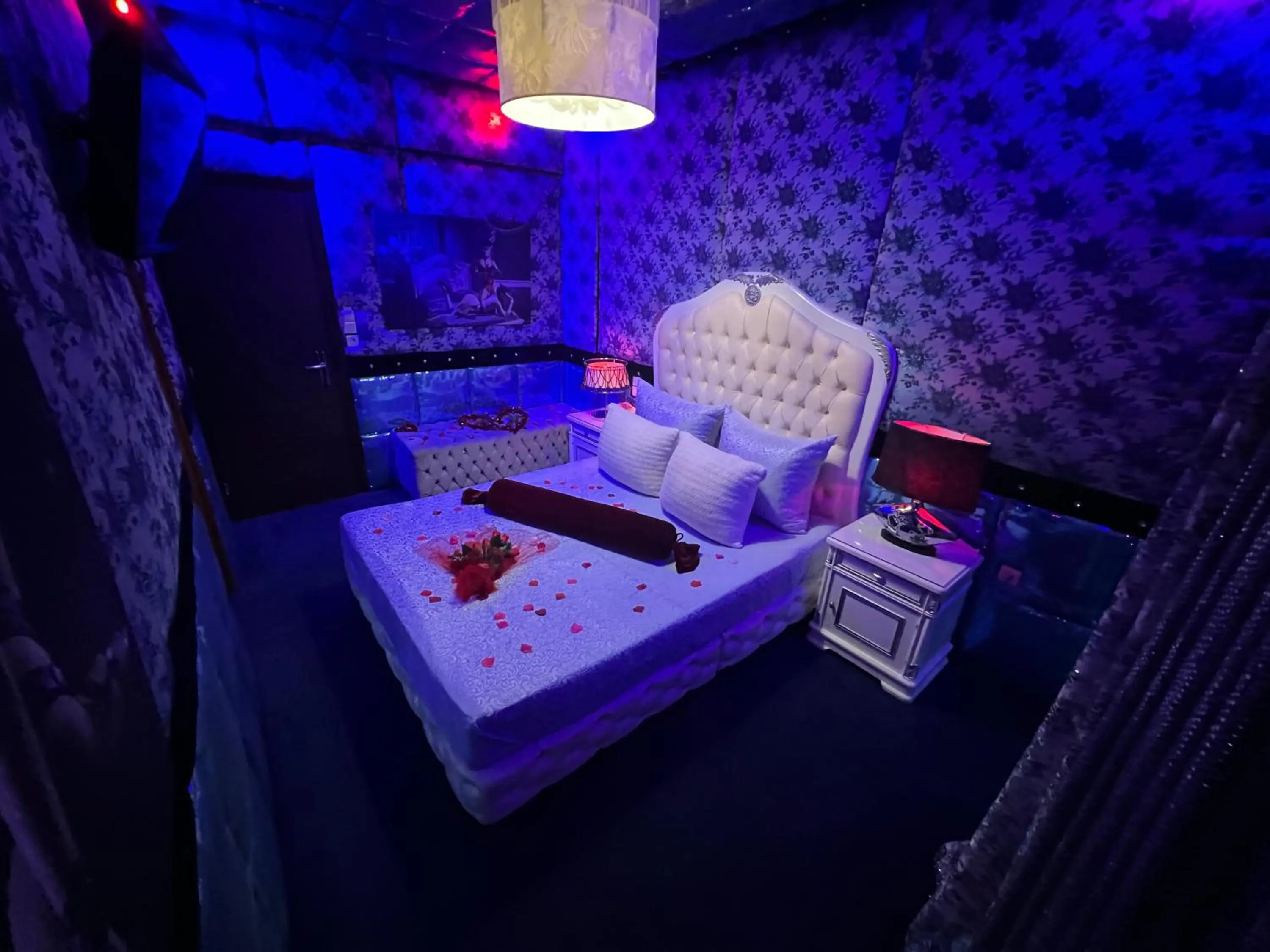 Photo of the whole room, Bed in Priamos Hotel Erato