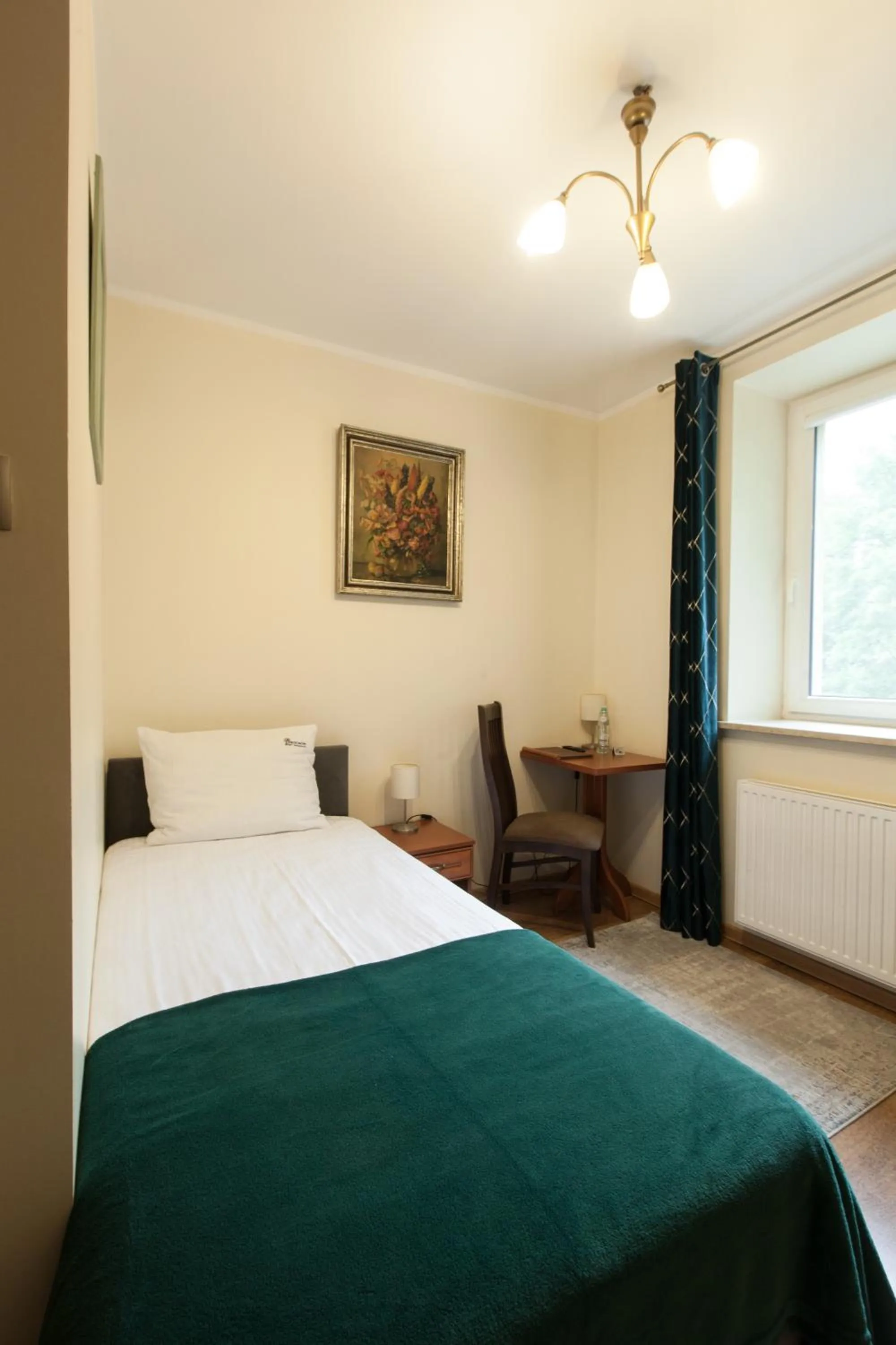 Bed in HOTEL I RESTAURACJA BROCHÓW