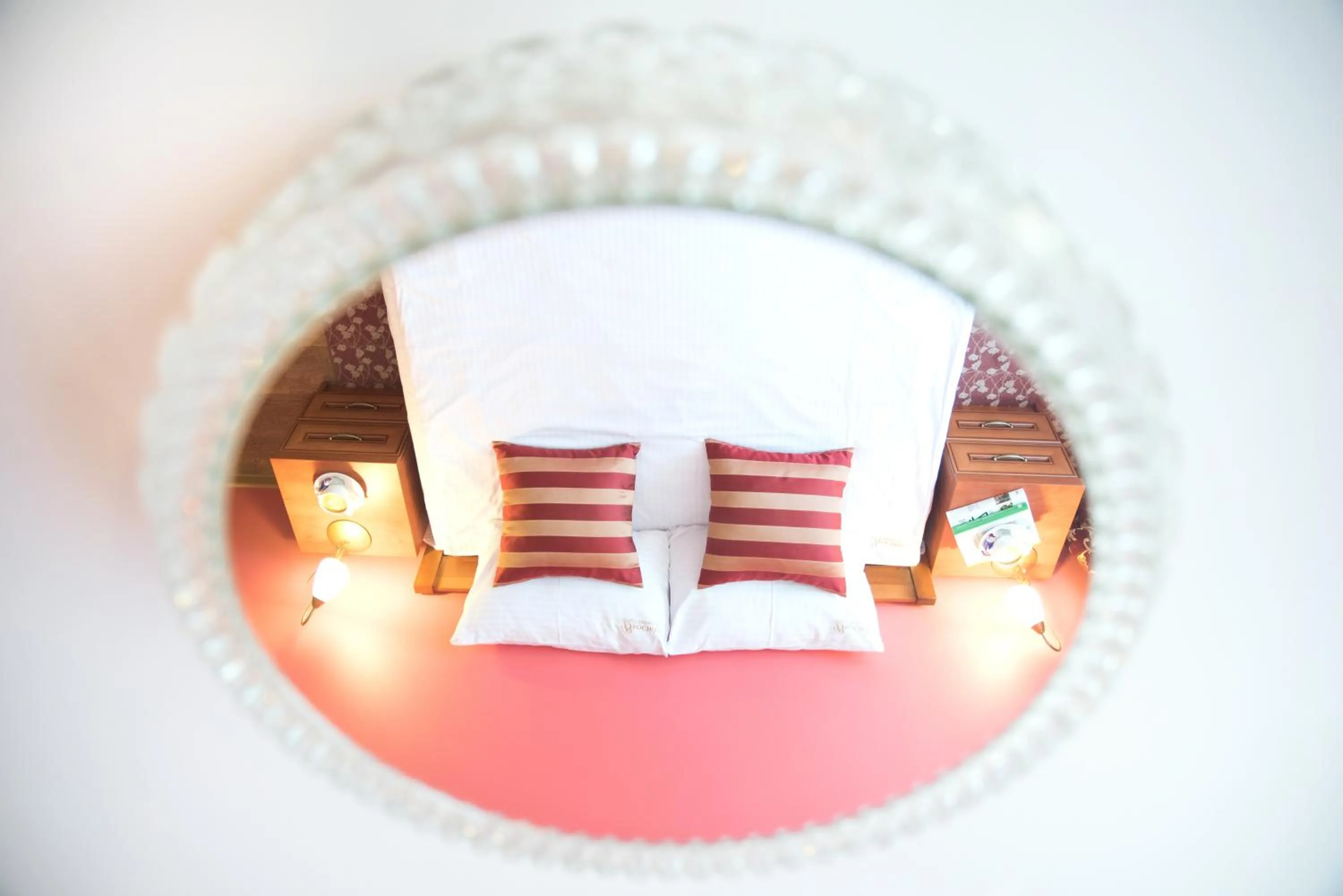 Decorative detail, Bed in HOTEL I RESTAURACJA BROCHÓW