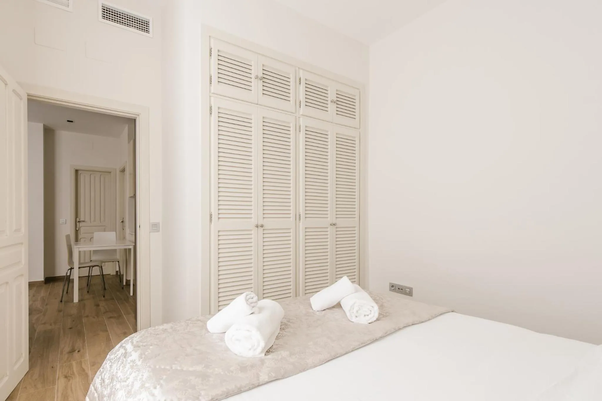 T1, Tirso de Molina, apartamento luminoso y tranquilo
