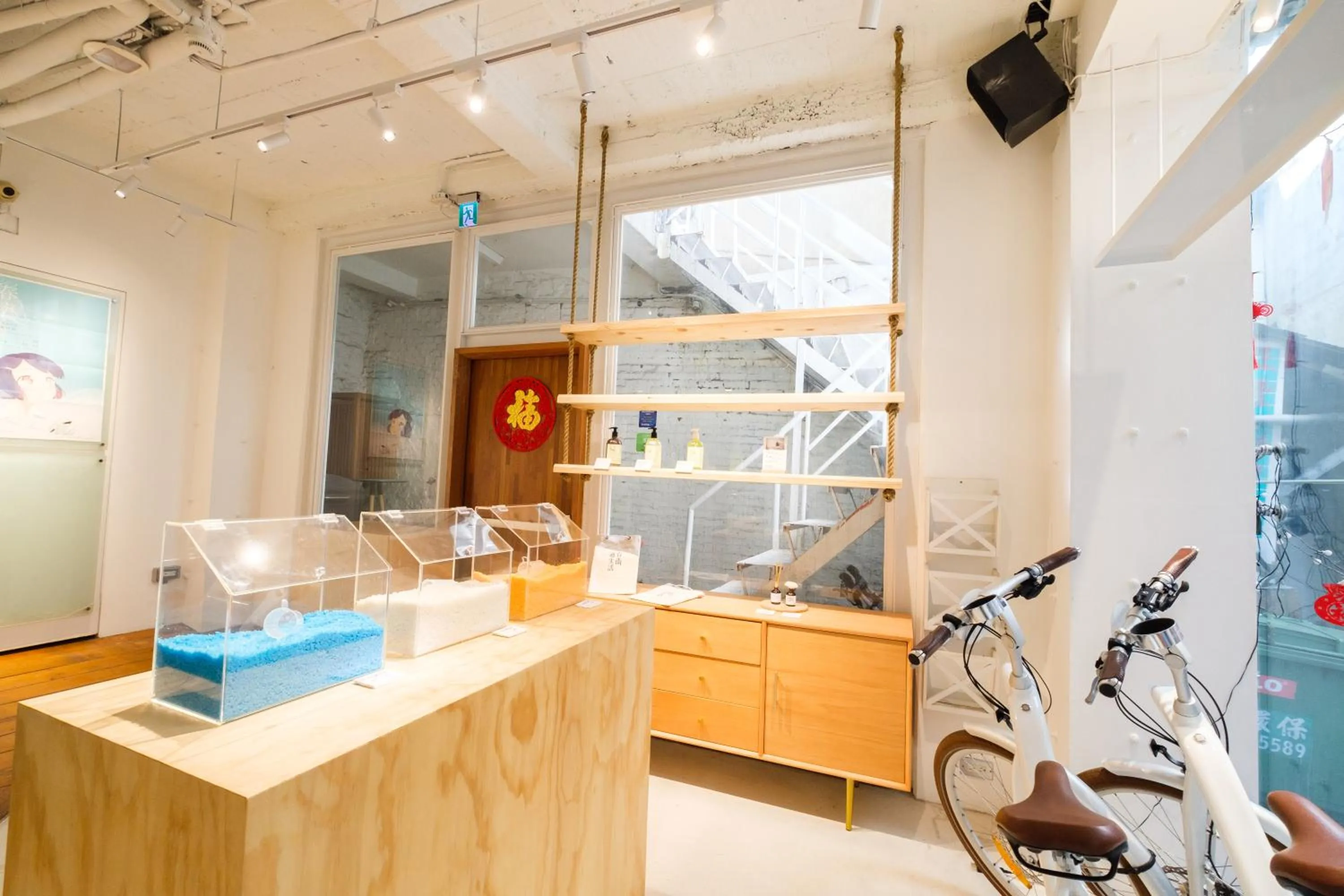 On-site shops in SSS Life Hotel