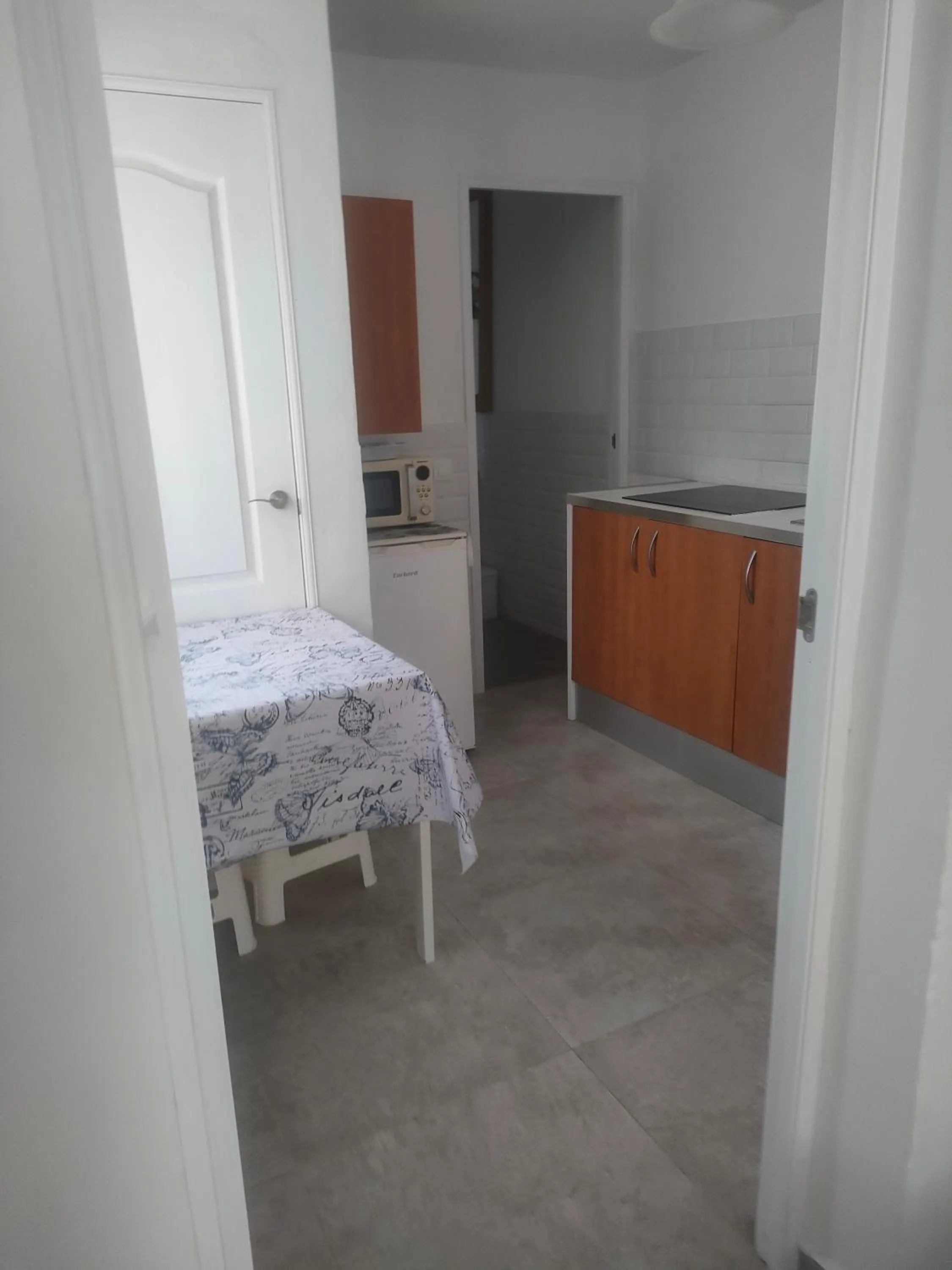 Alba 2 apartamento y Alba 3 habitación con baño