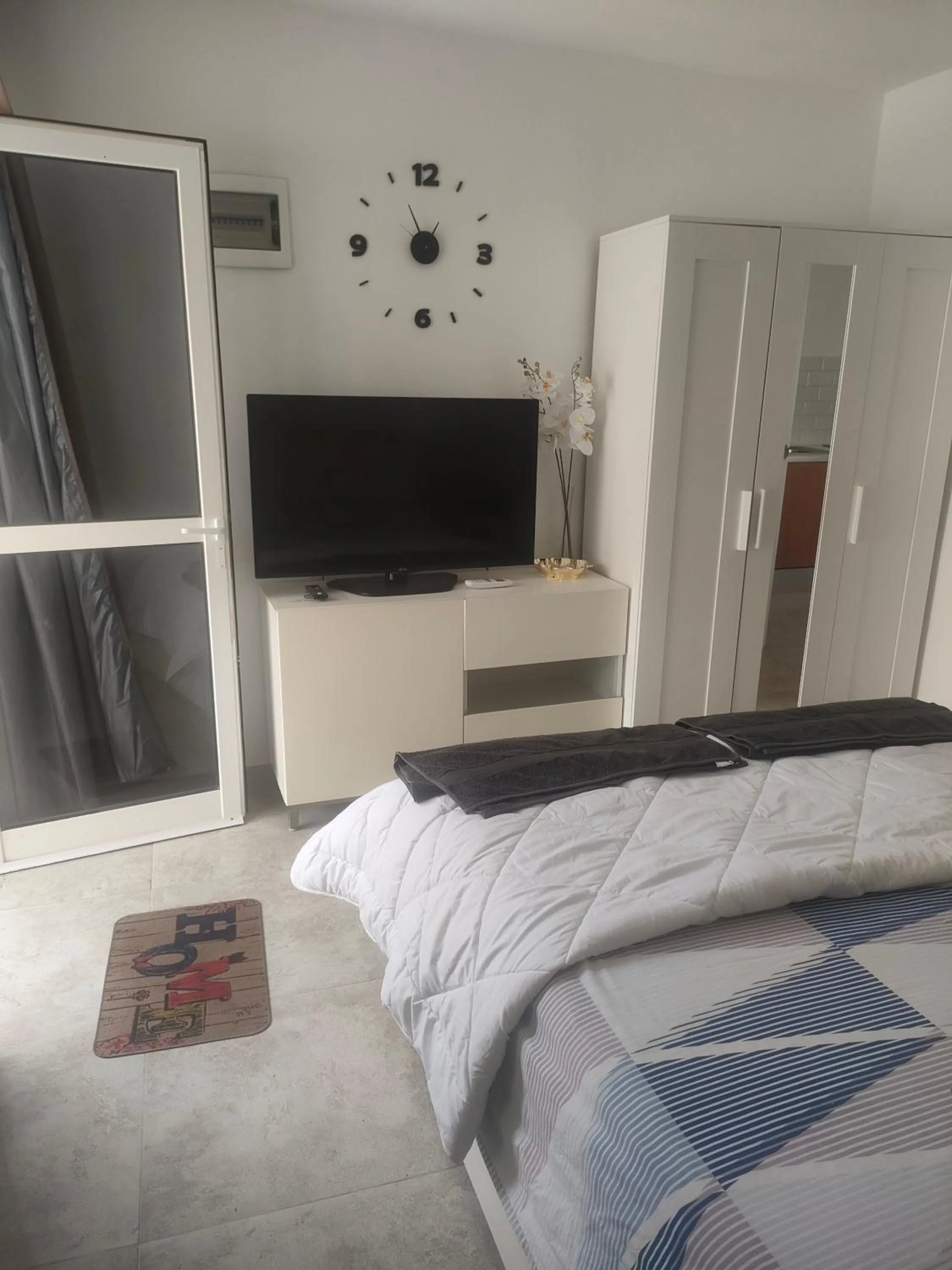 Bed in Alba 2 apartamento y Alba 3 habitación con baño