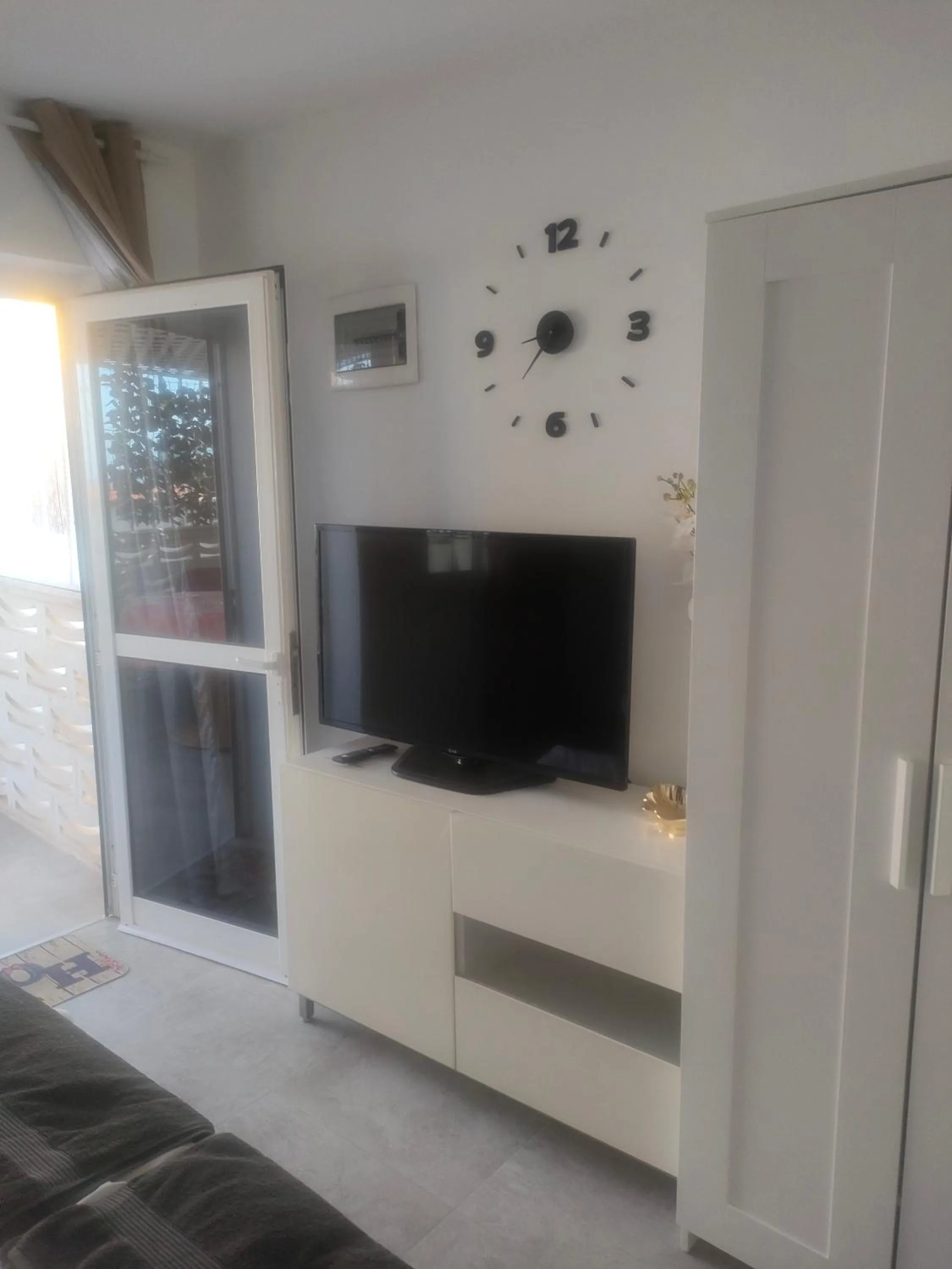 Alba 2 apartamento y Alba 3 habitación con baño