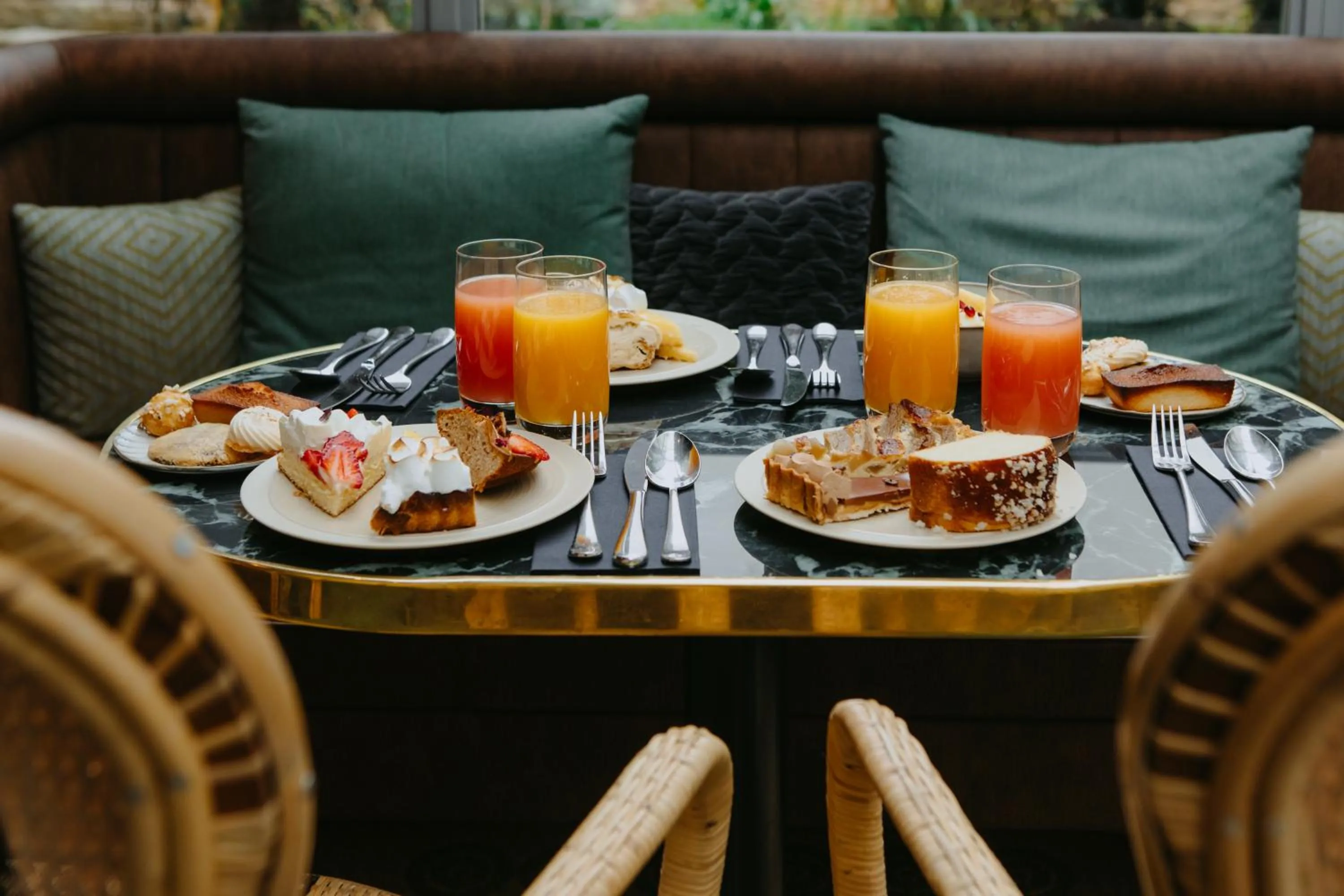 Food in Drawing House