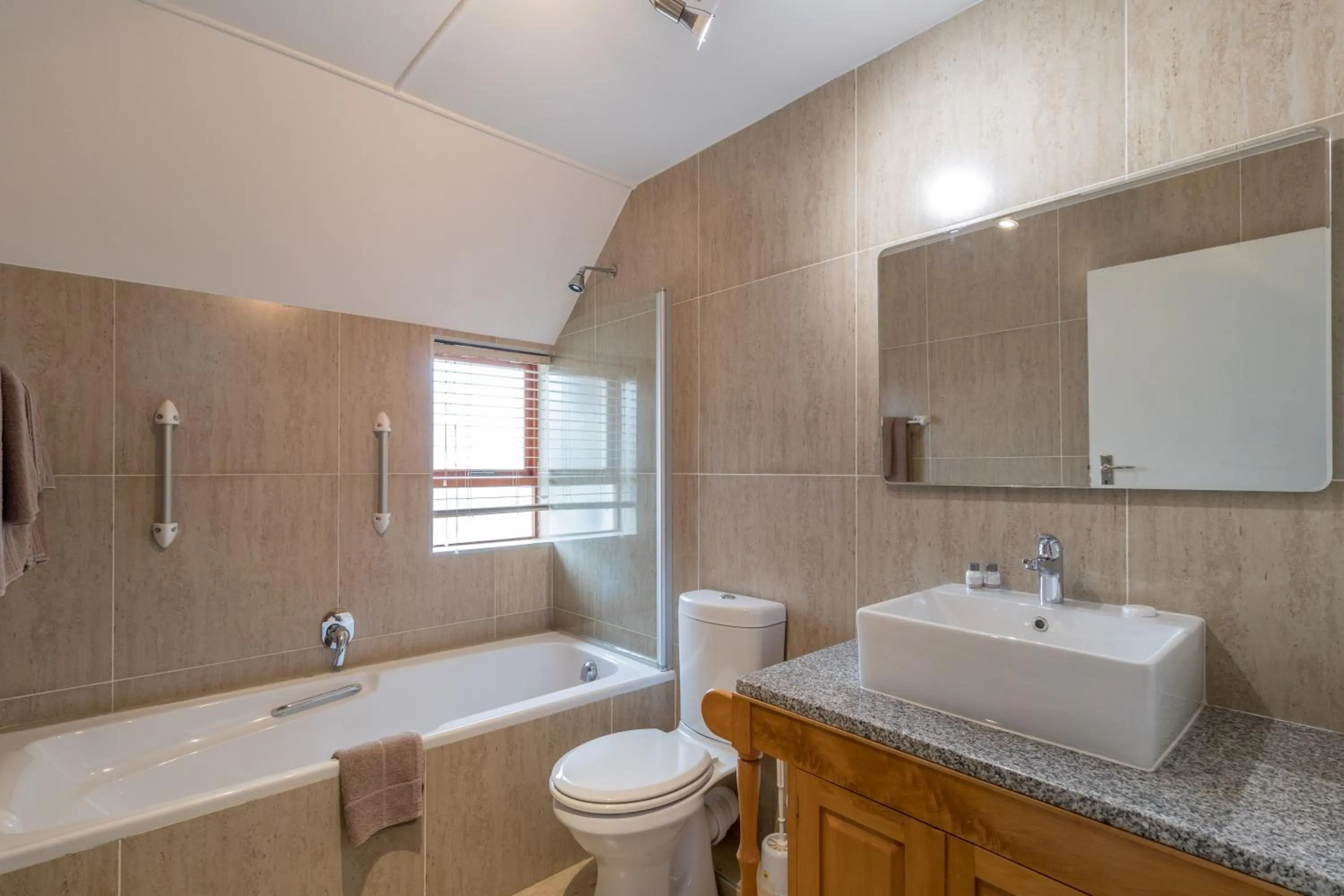 Bathroom in Malagas Hotel