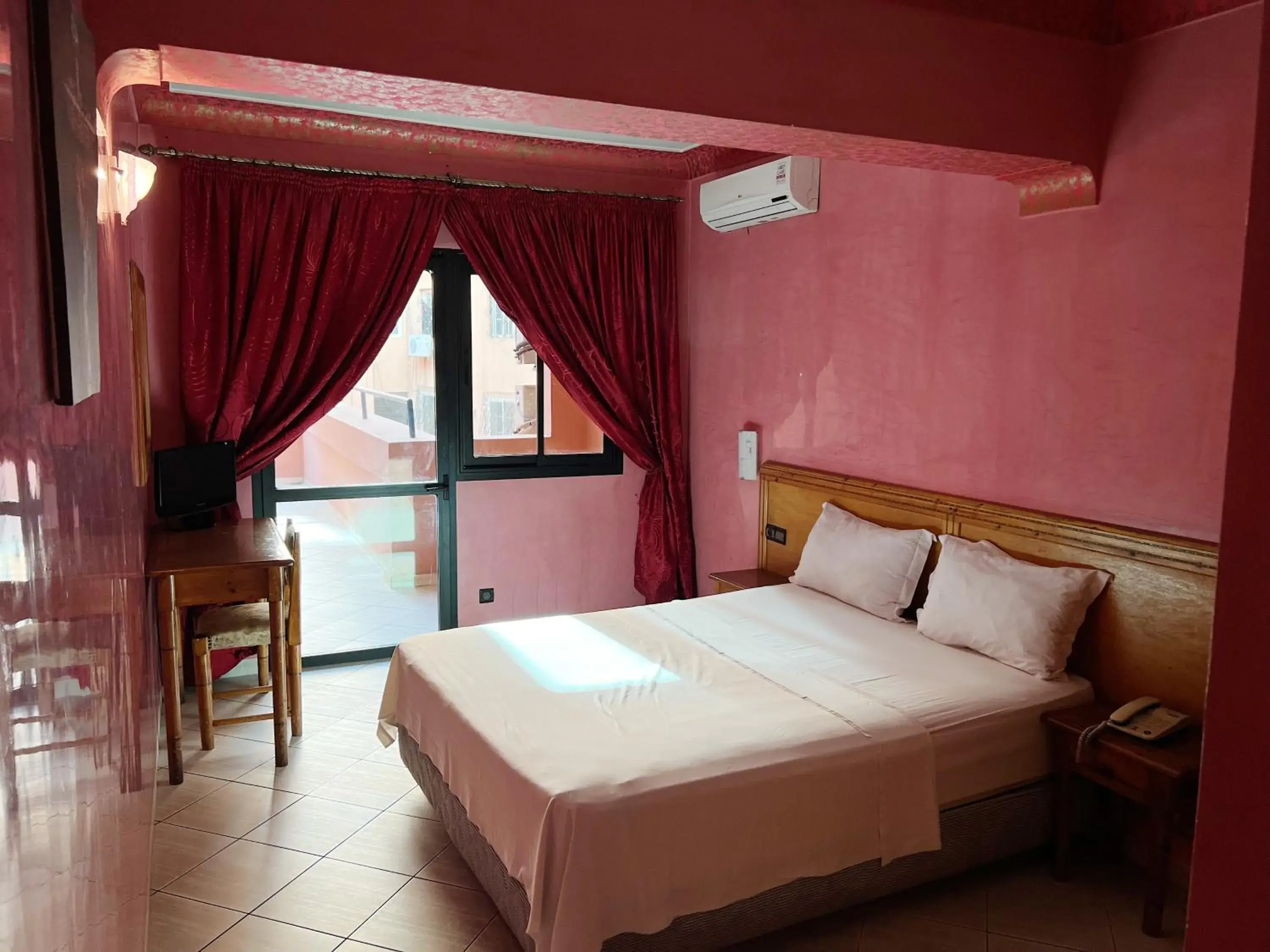 Bed in Hotel Majorelle