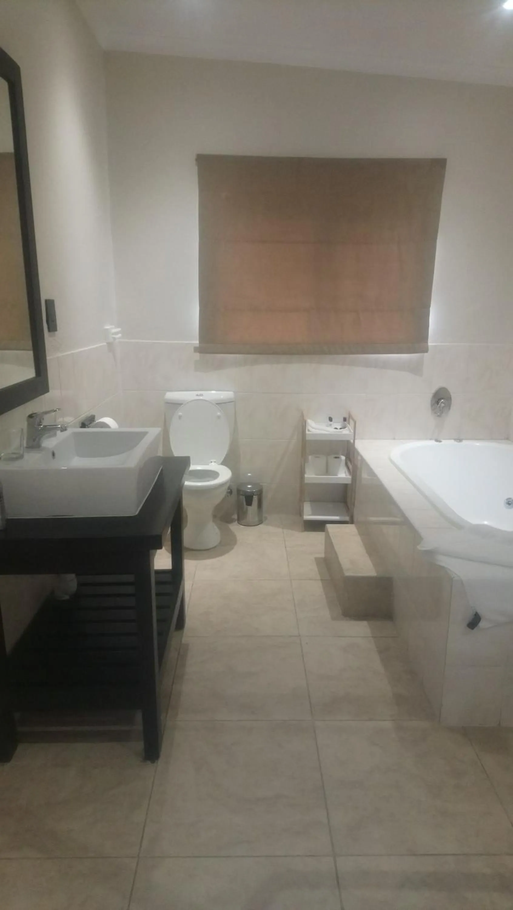 Bathroom in Cedar Rest Boutique Hotel