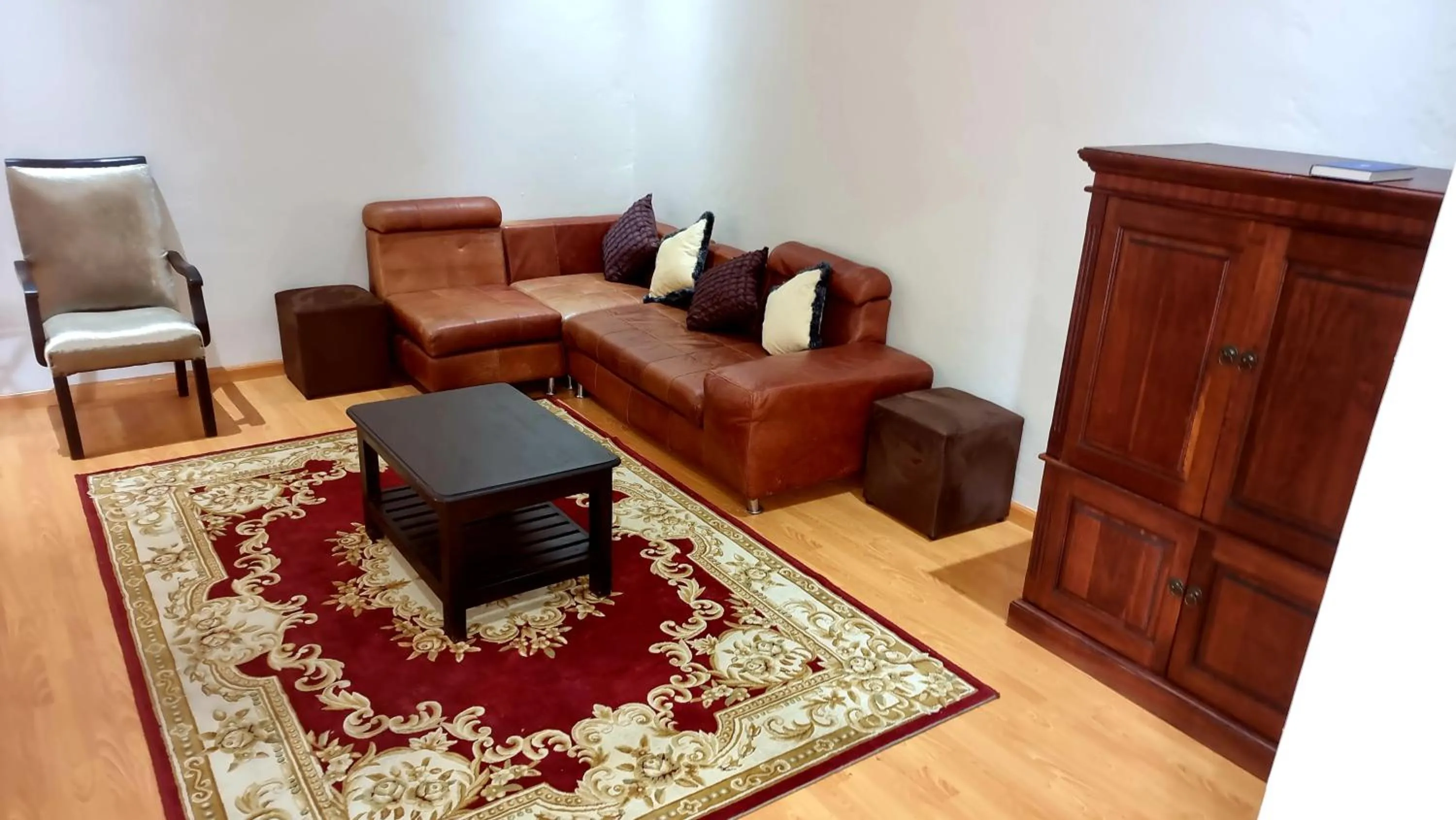 Seating area in Cedar Rest Boutique Hotel