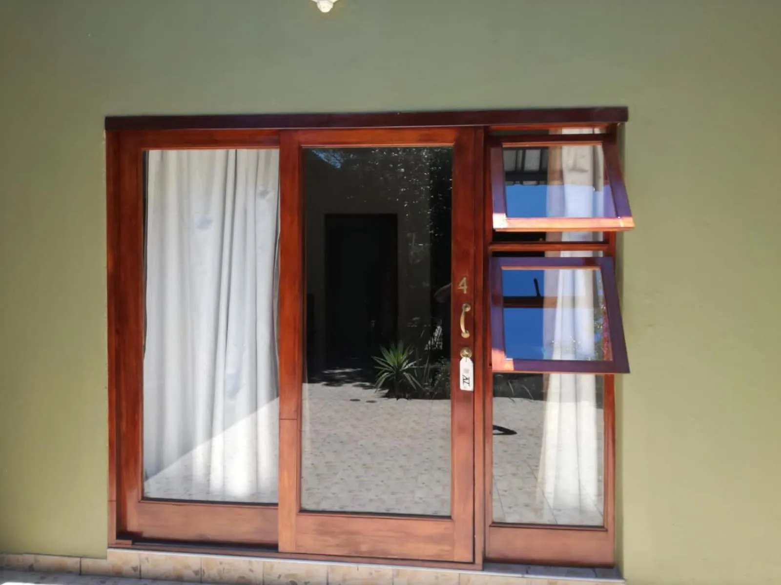 Day in Cedar Rest Boutique Hotel