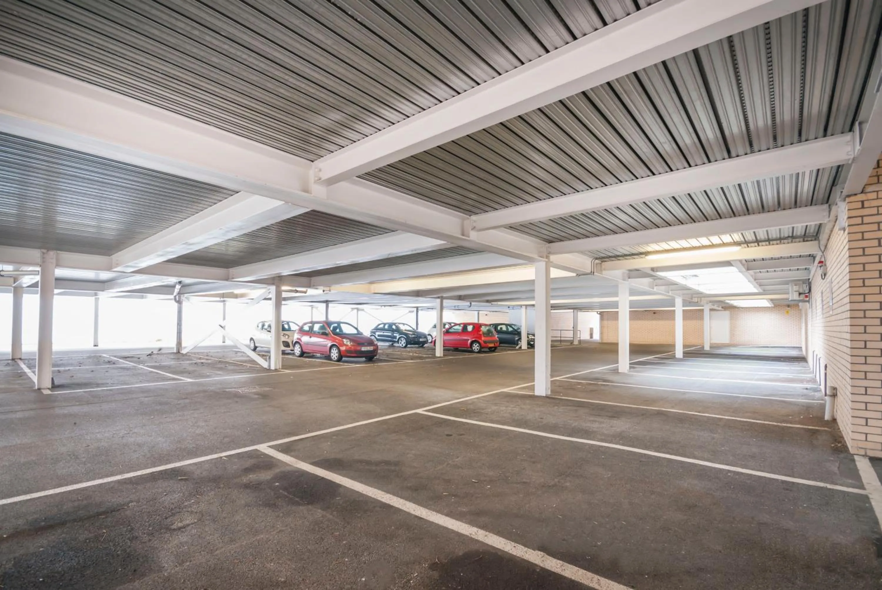 Parking in Beaverbank Place - Campus Residence