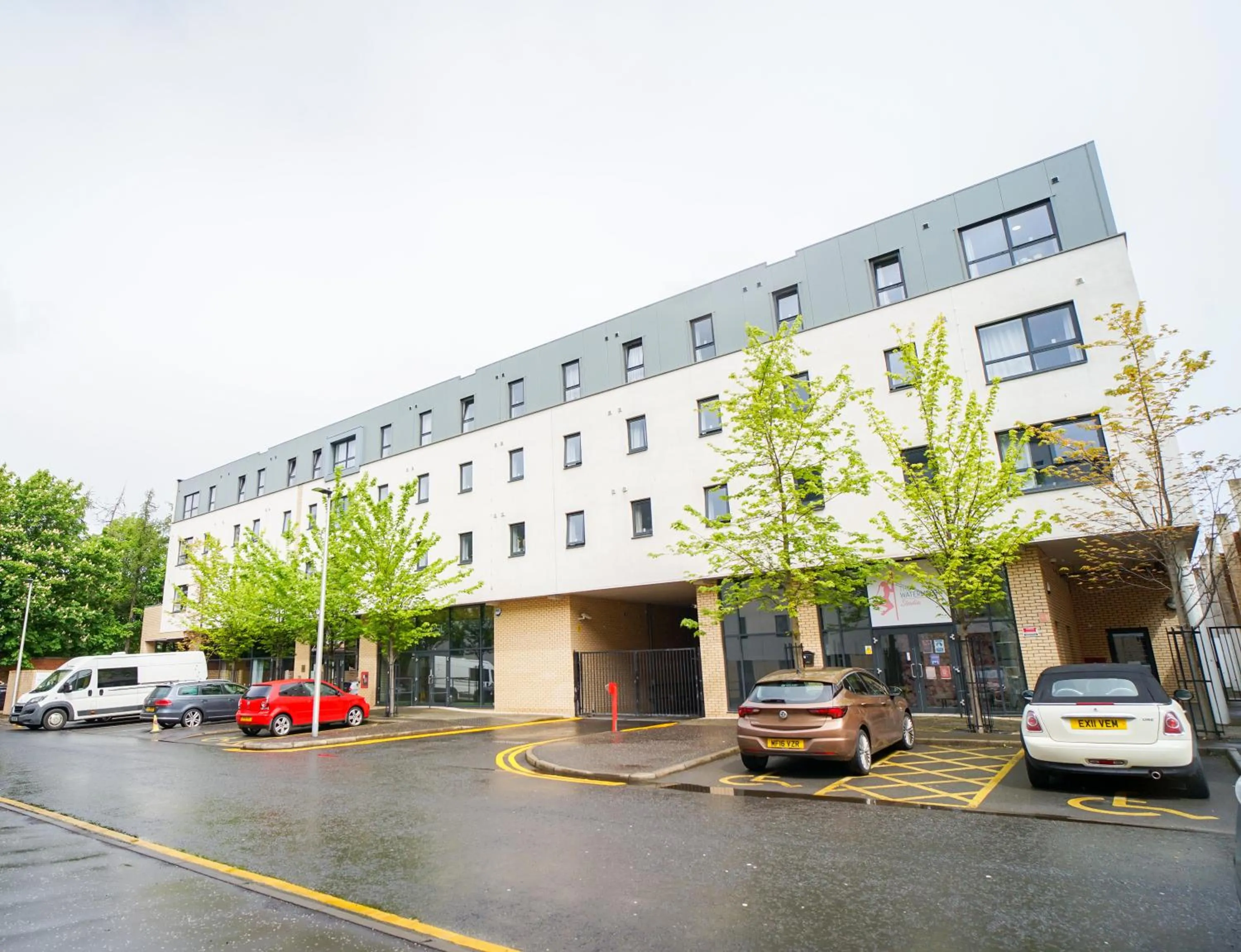 Property building in Beaverbank Place - Campus Residence