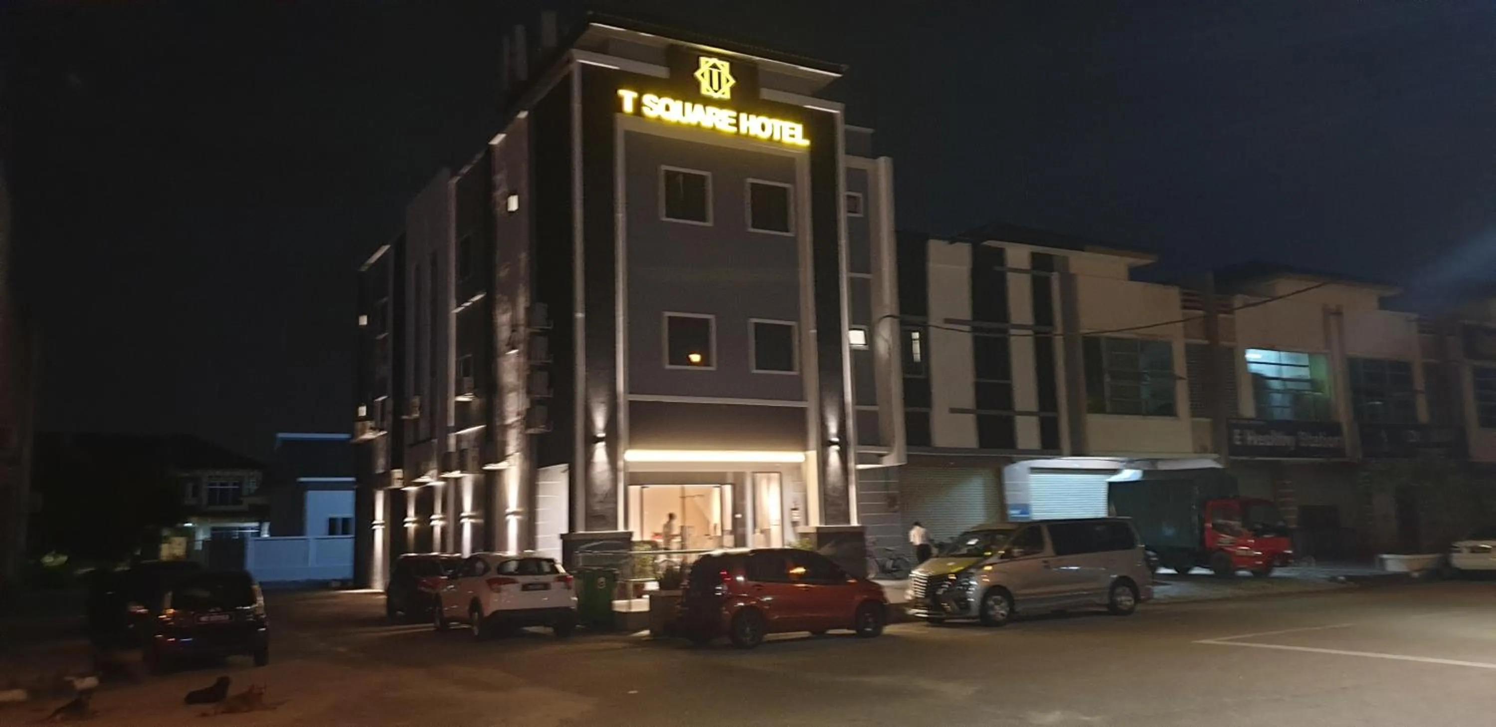 T SQUARE HOTEL (IPOH)