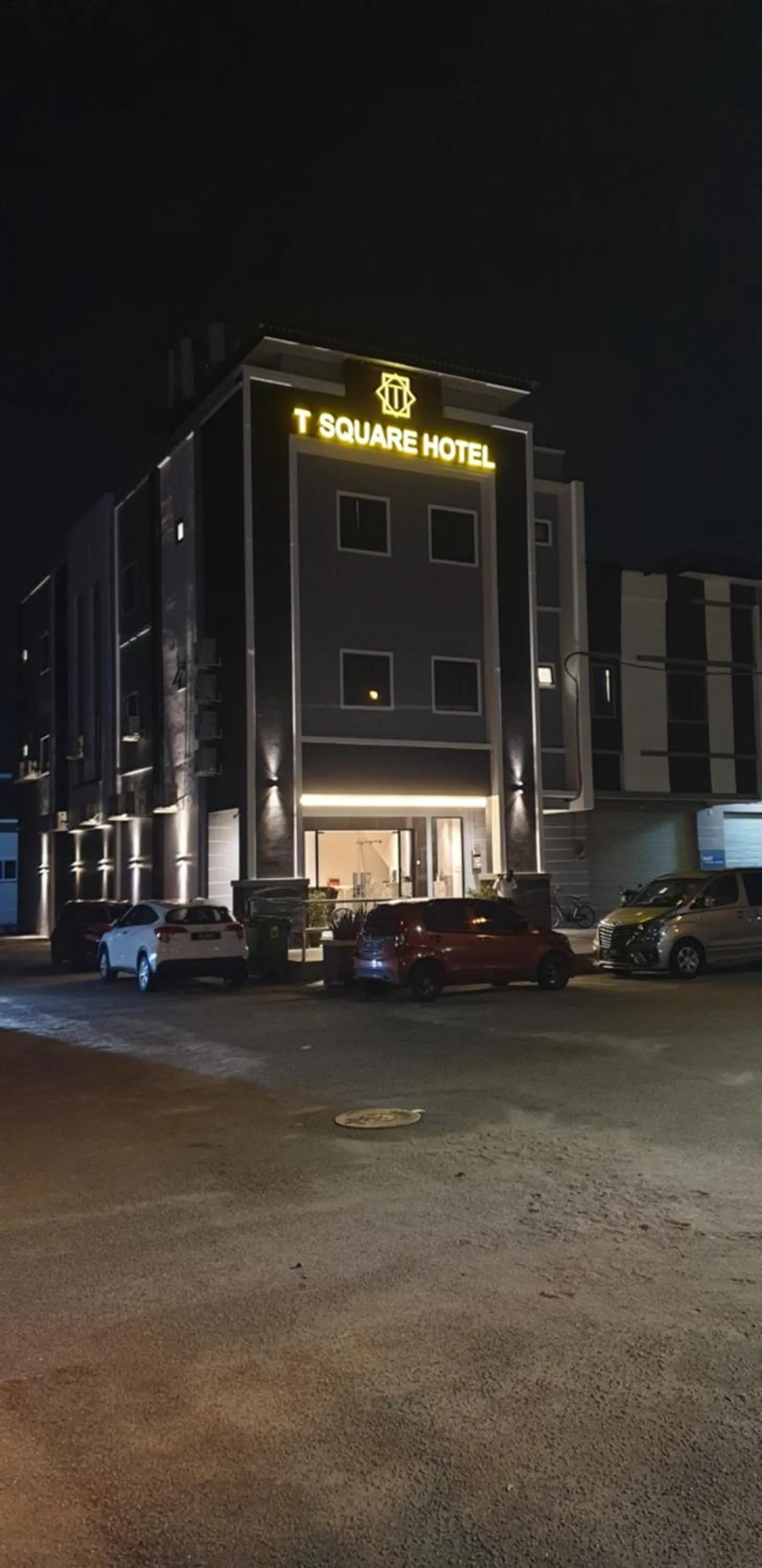 T SQUARE HOTEL (IPOH)