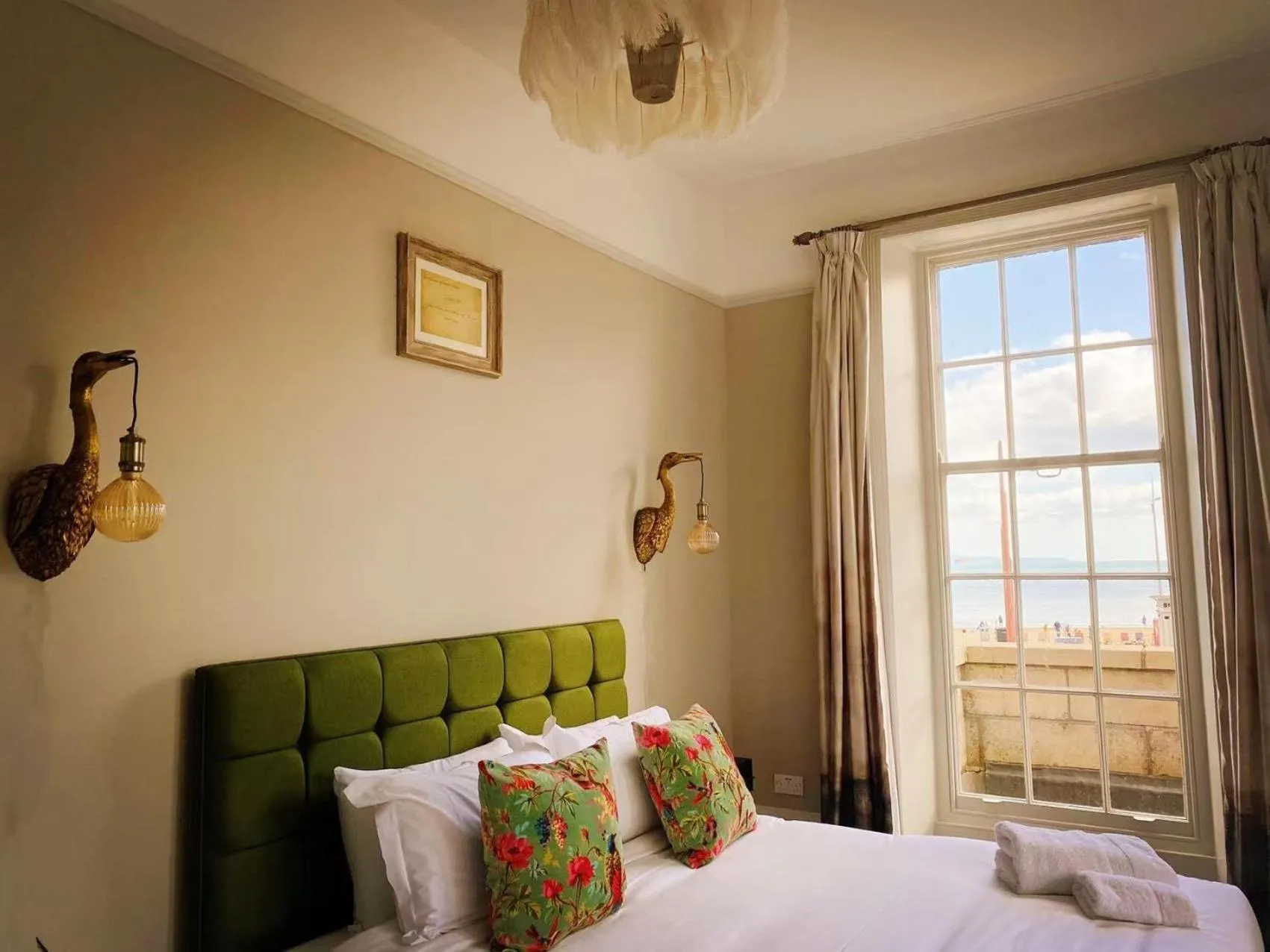 Bedroom, Bed in Chapter One