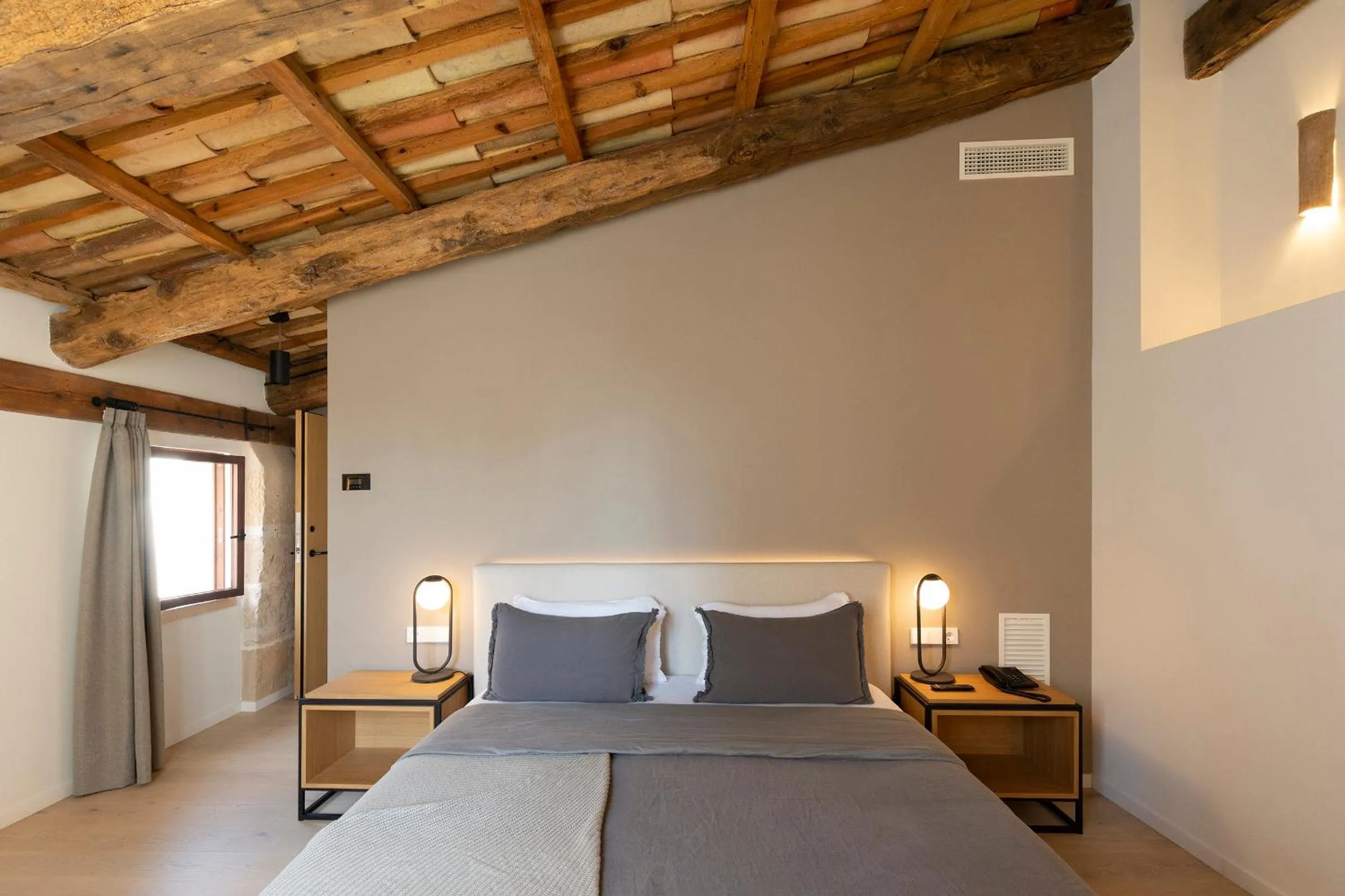 Bed in Hotel Can Cirera