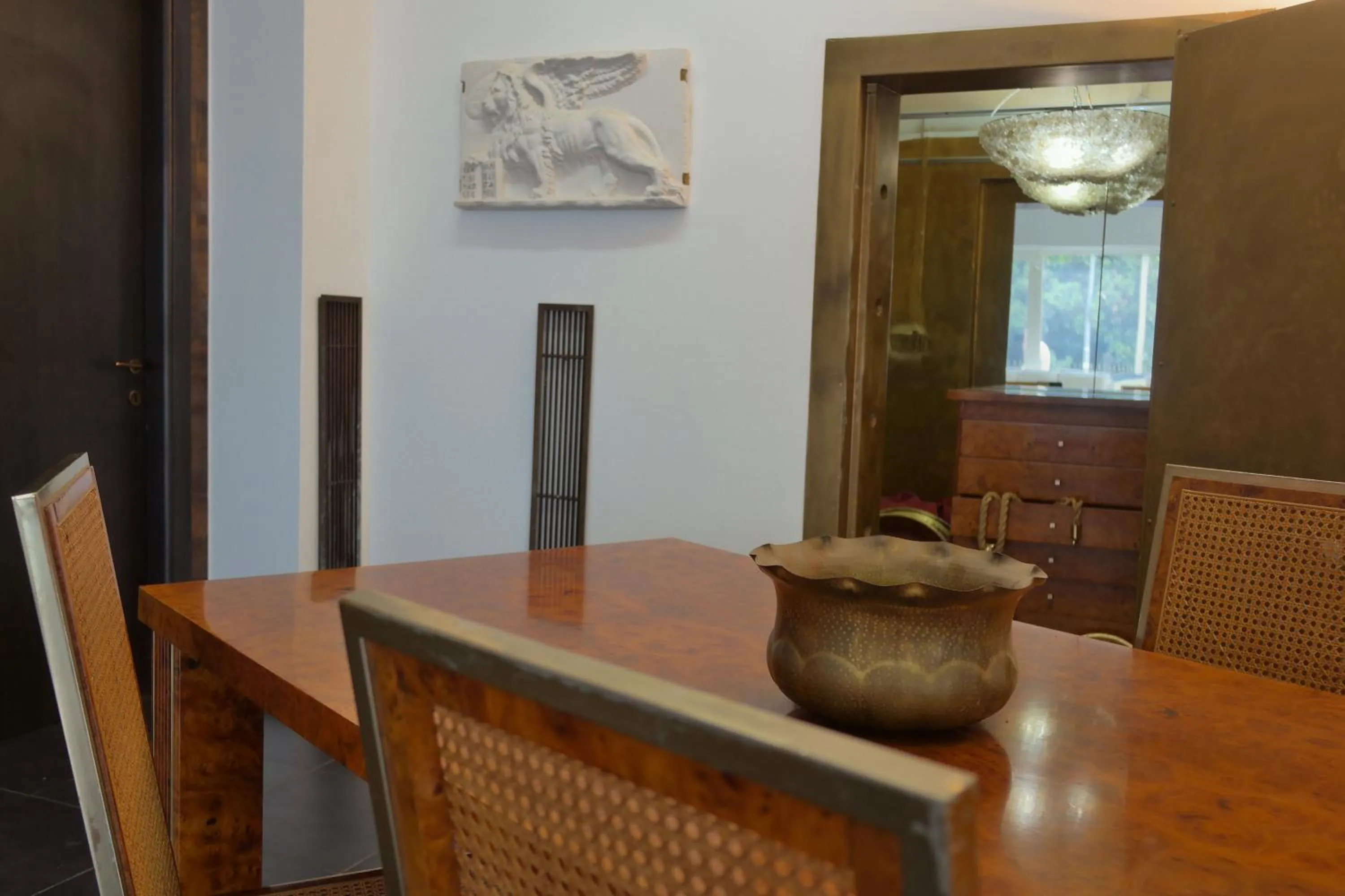 Seating area in Hotel Paradiso