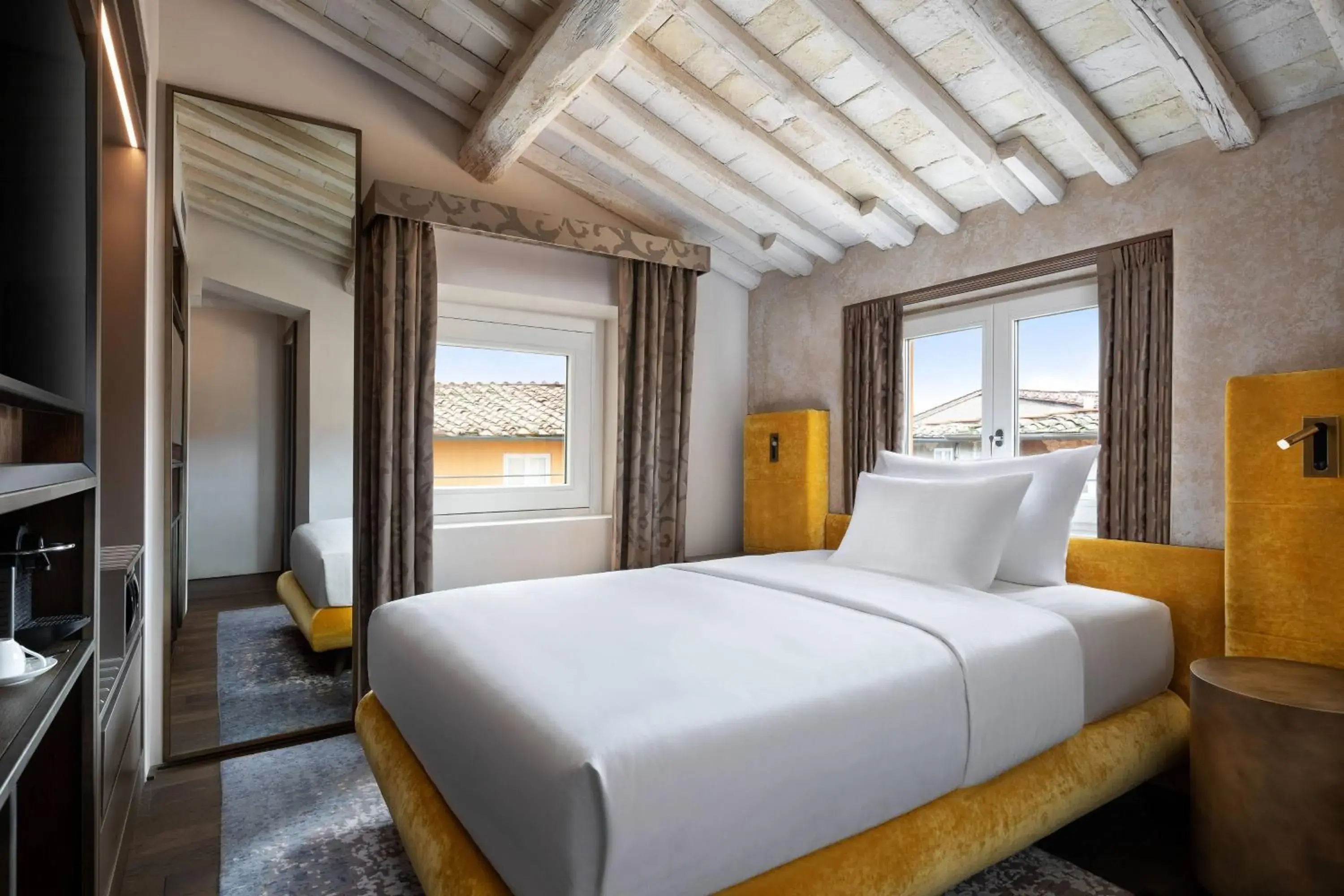 Photo of the whole room, Bed in Grand Universe Lucca, Autograph Collection Photo of the whole room, Bed in Grand Universe Lucca, Autograph Collection