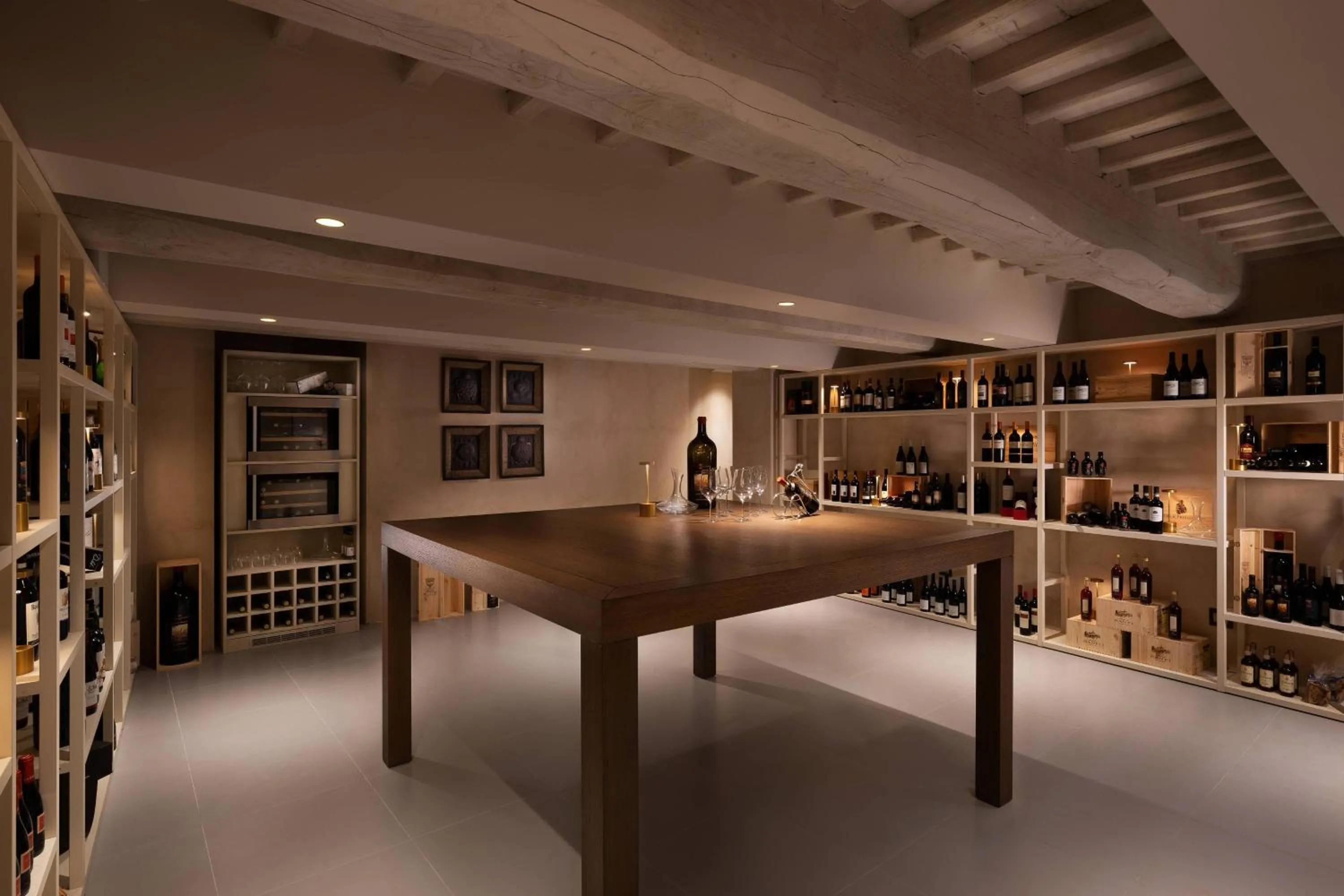 Restaurant/places to eat in Grand Universe Lucca, Autograph Collection