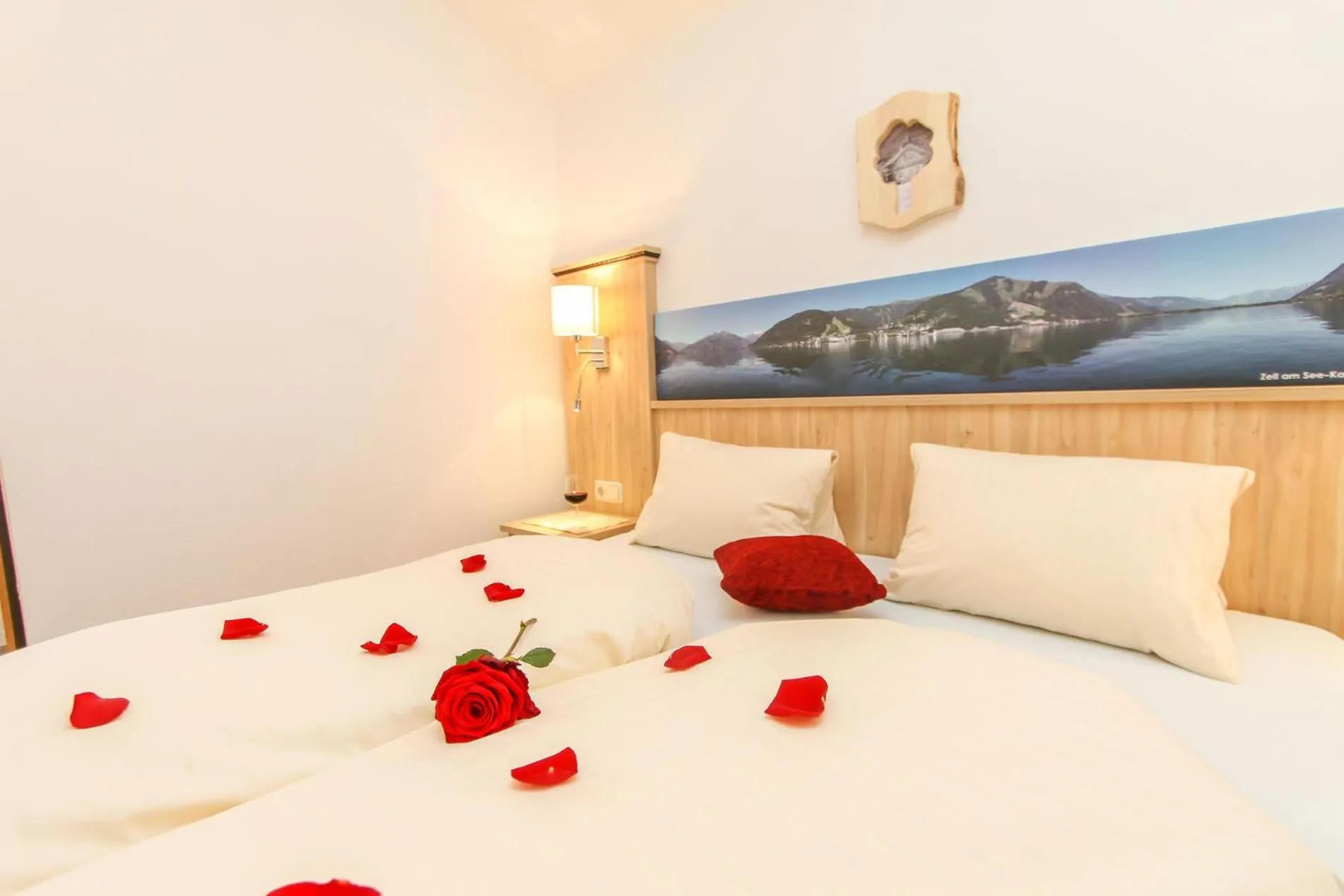 Decorative detail in Schmittental Pension Self-Check-In