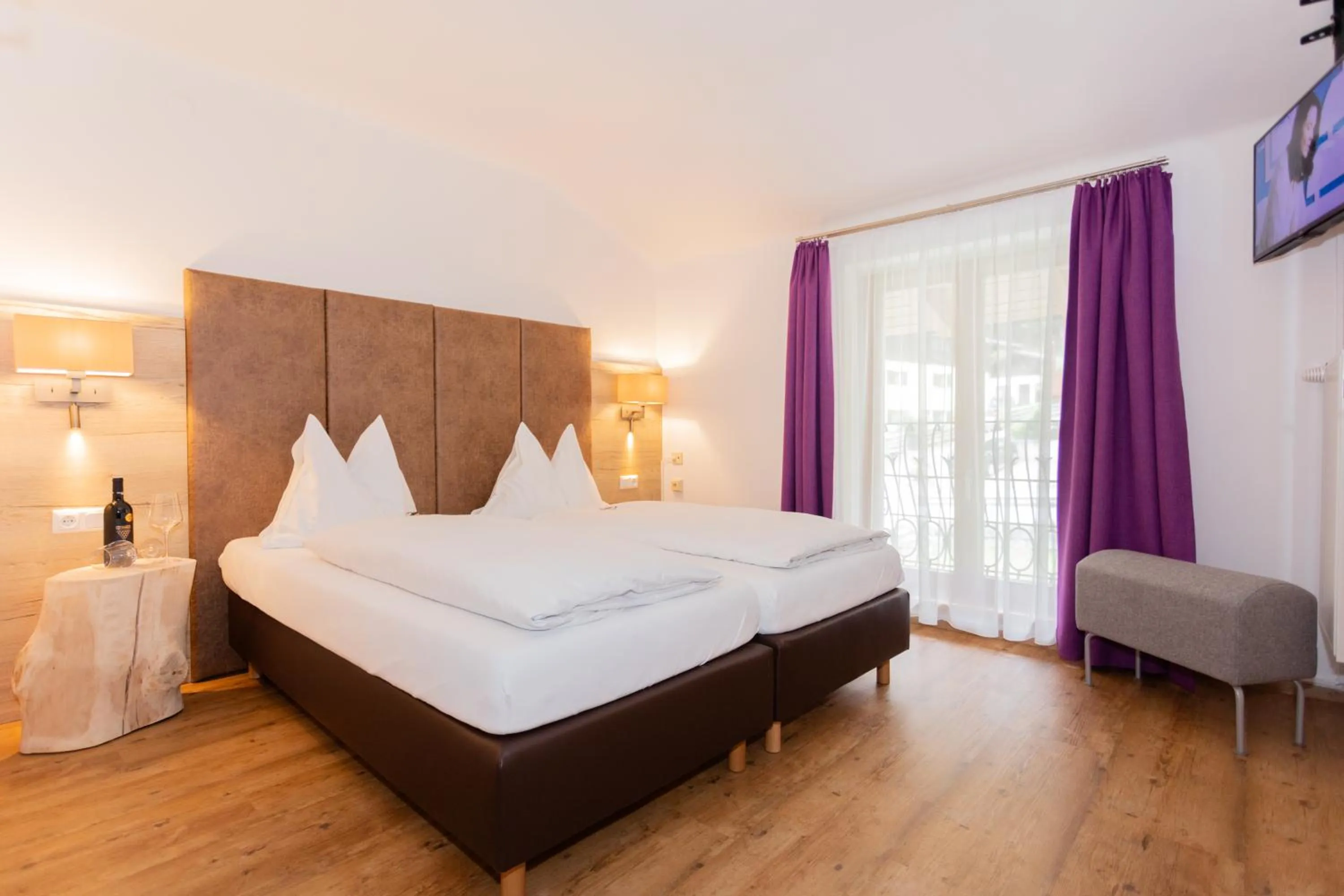 Decorative detail in Schmittental Pension Self-Check-In